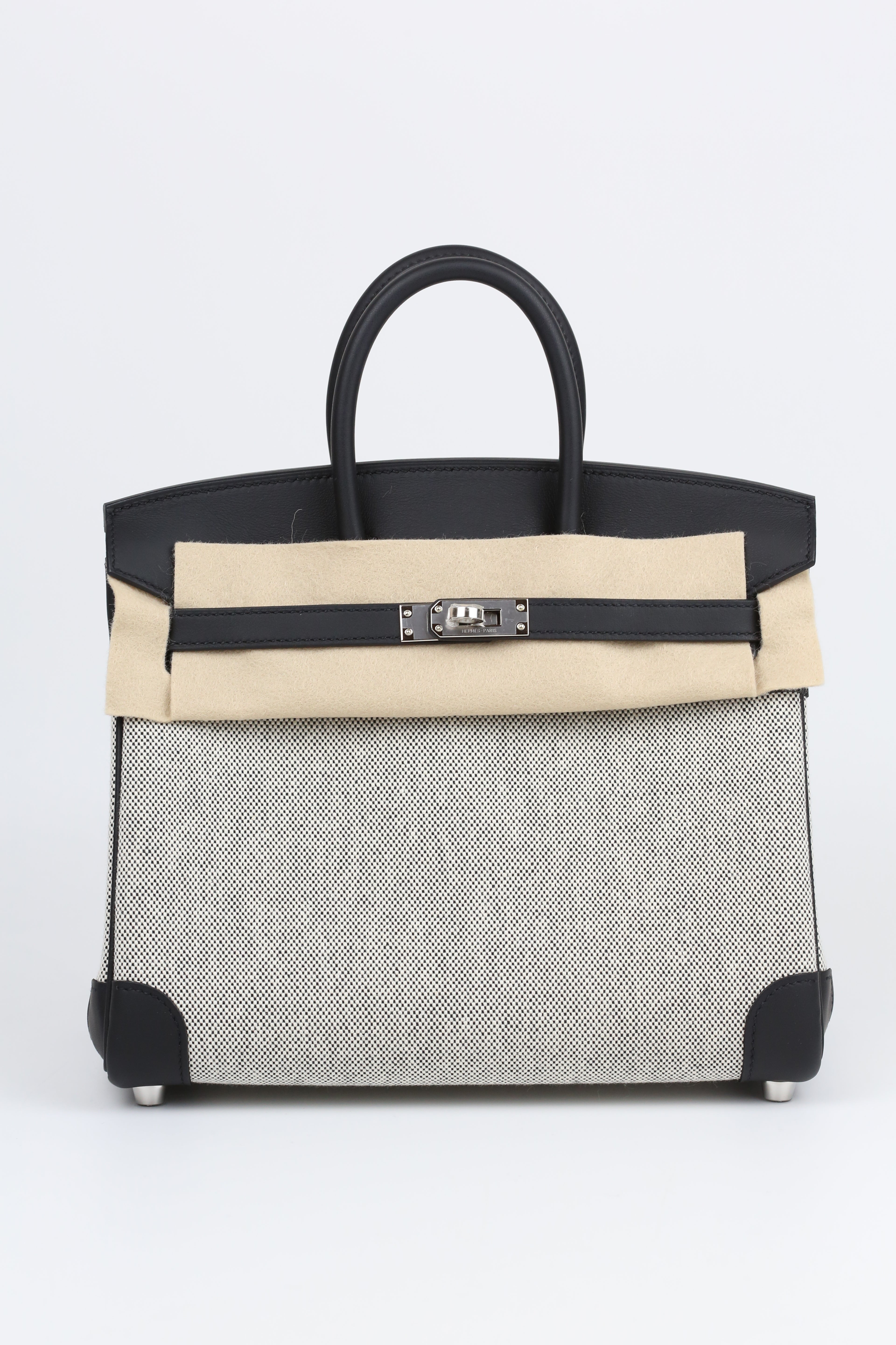 HERMÈS Birkin 25 Noir Ecru