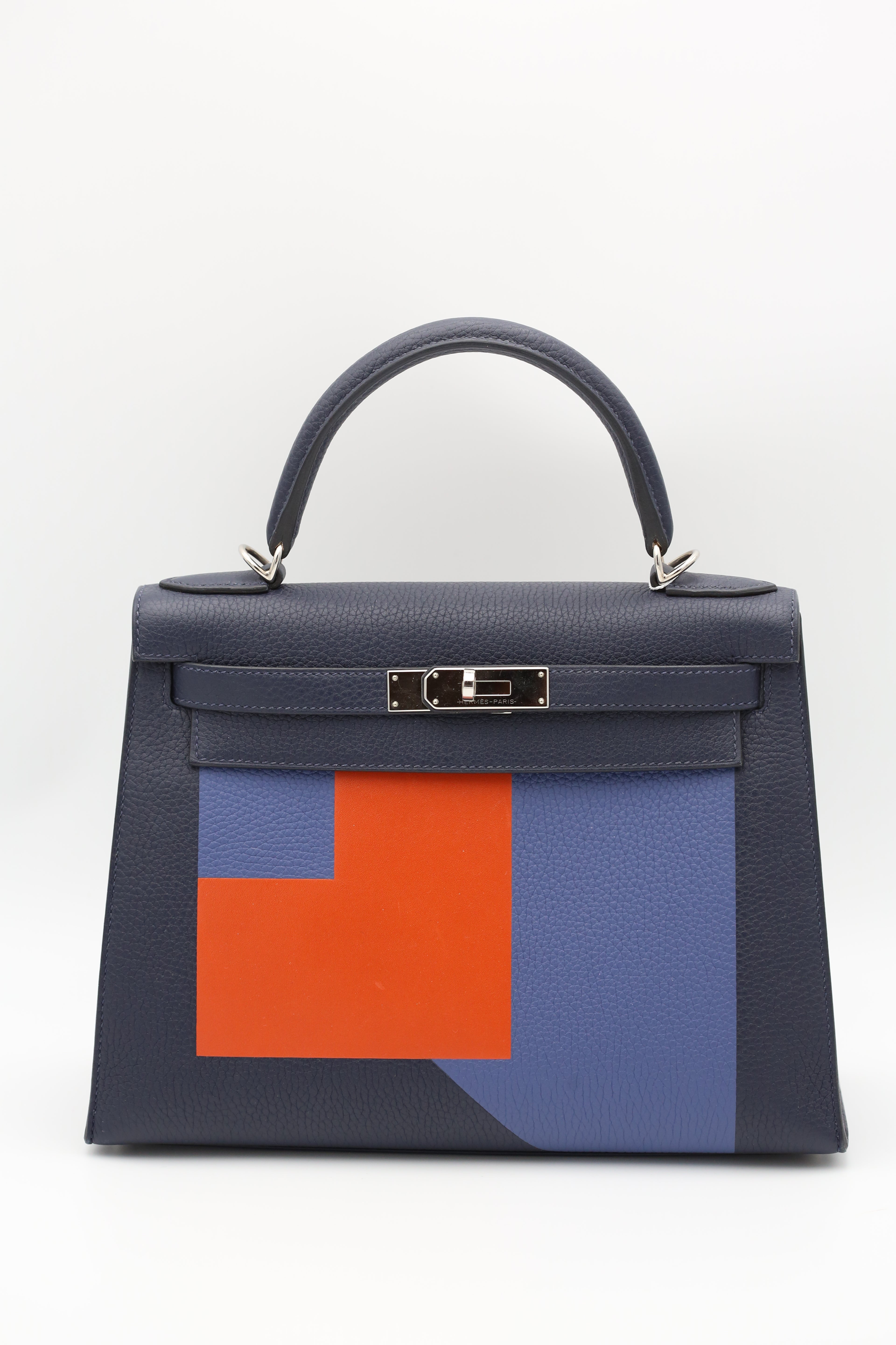 HERMÈS Kelly 28