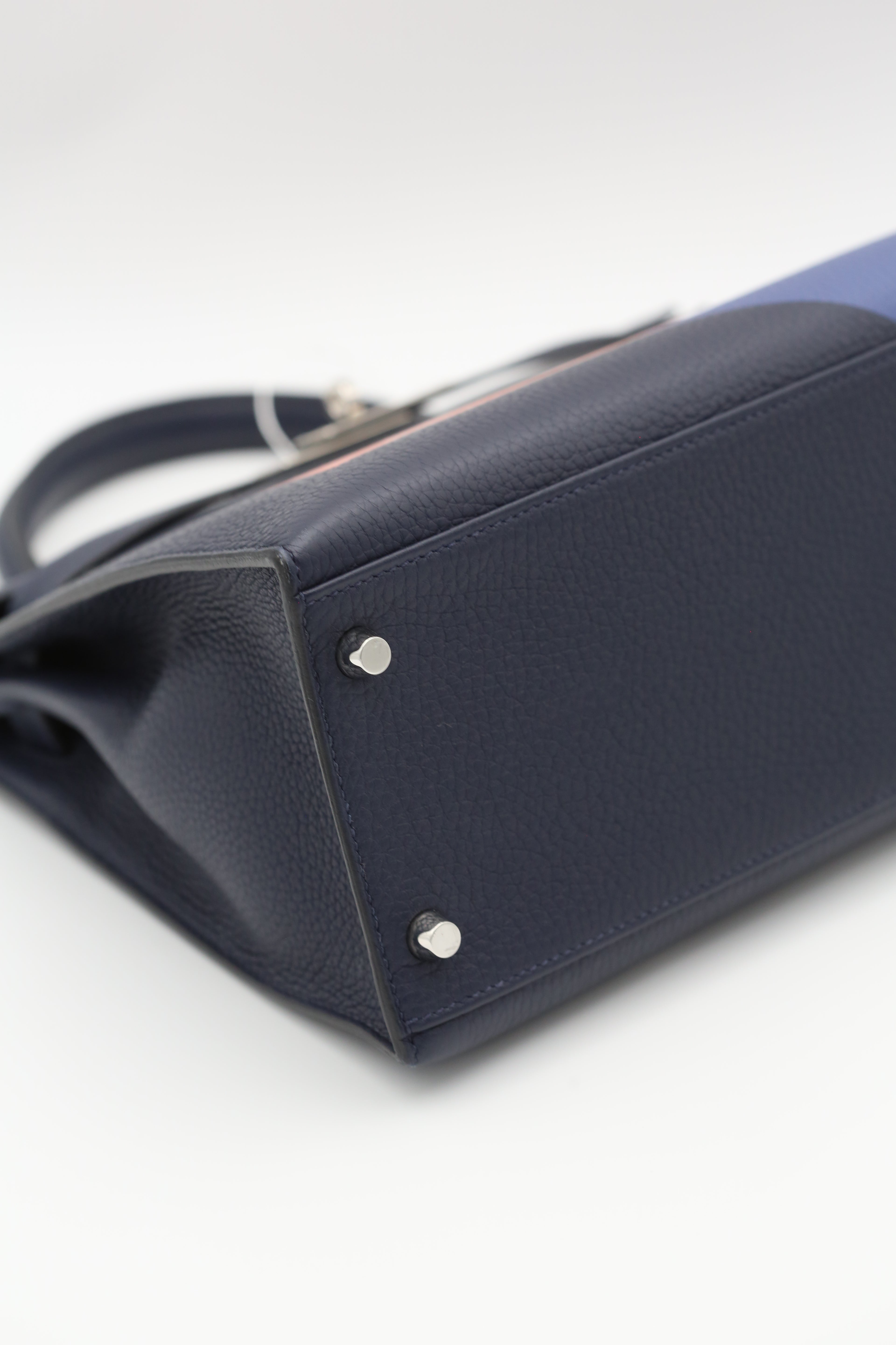 HERMÈS KELLY28 MULTI COLOR A STAMP