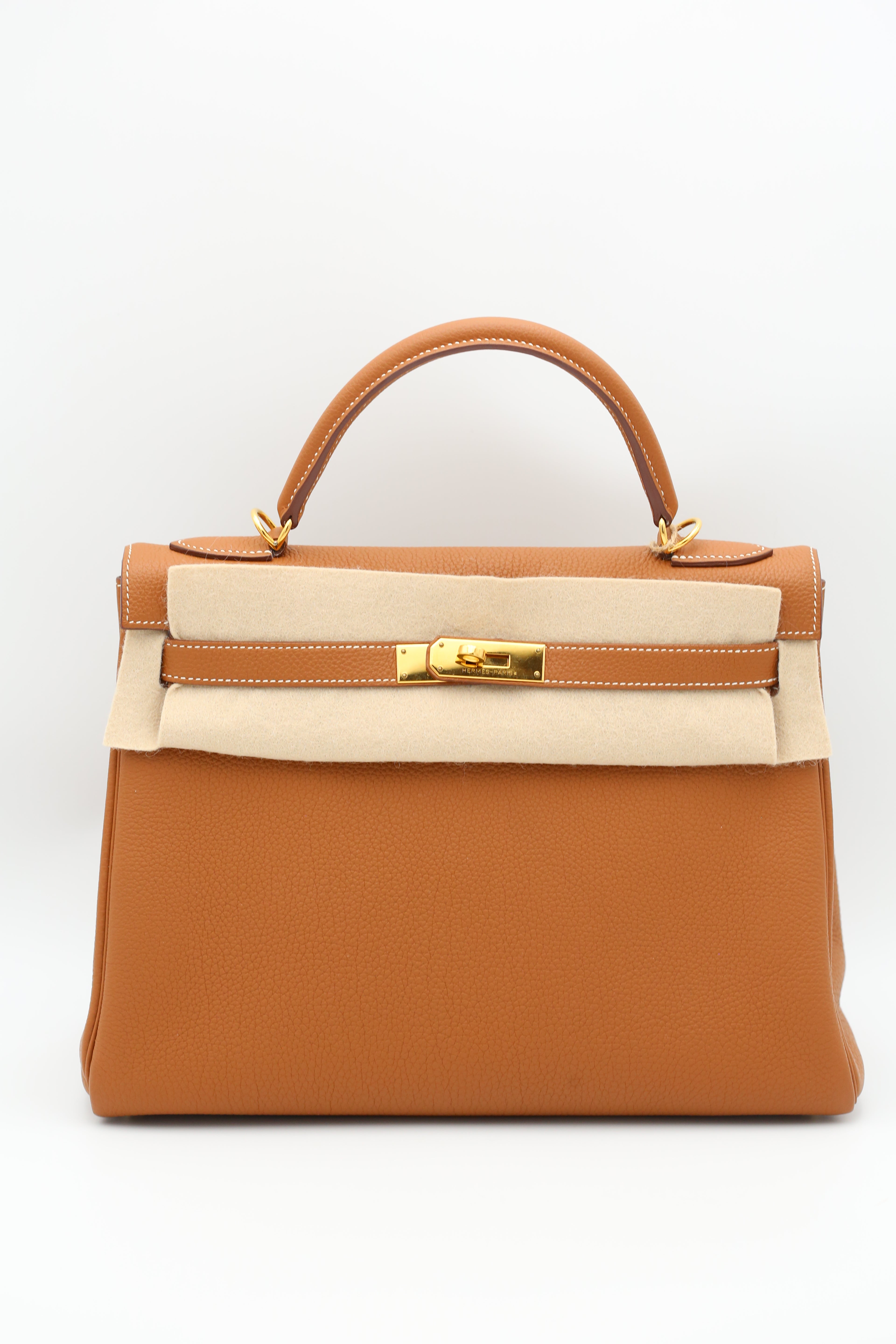 HERMÈS Kelly 32 Gold