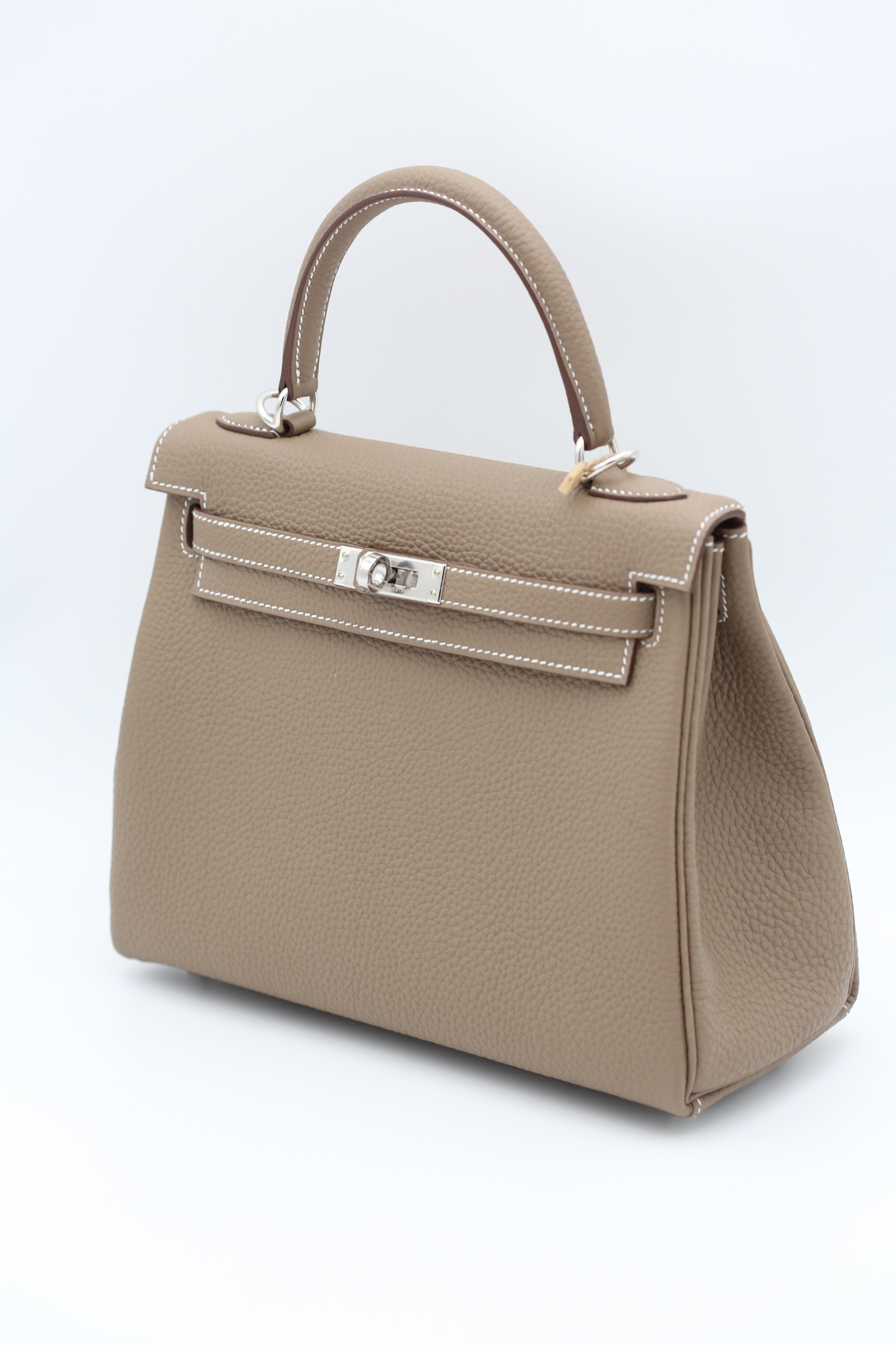 HERMÈS Kelly 25 Etoupe Silver