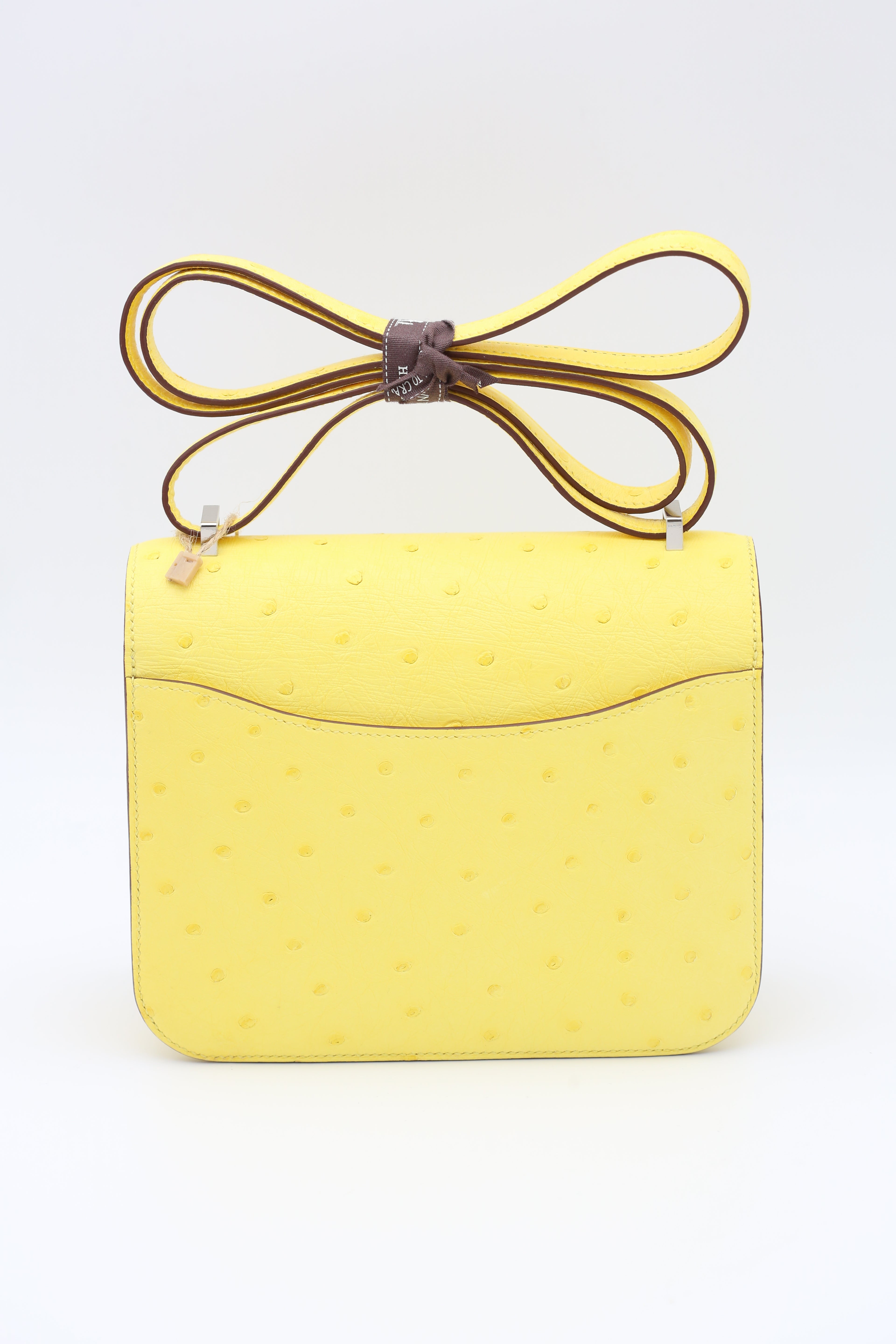 HERMÈS CONSTANCE18 JAUNE CITRON OSTRICH B STAMP