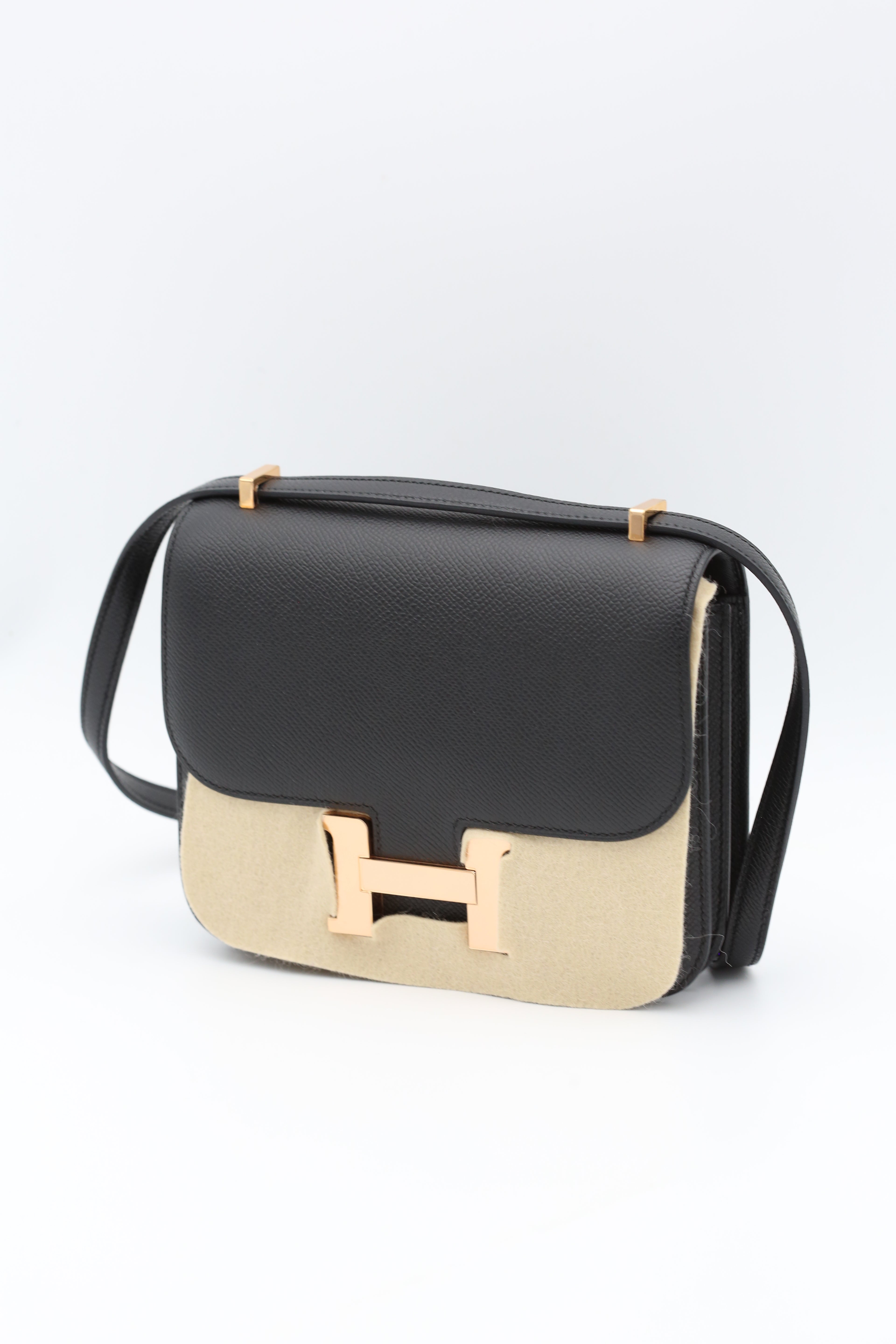 HERMÈS CONSTANCE18 BLACK EPSOM ROSE GOLD W STAMP