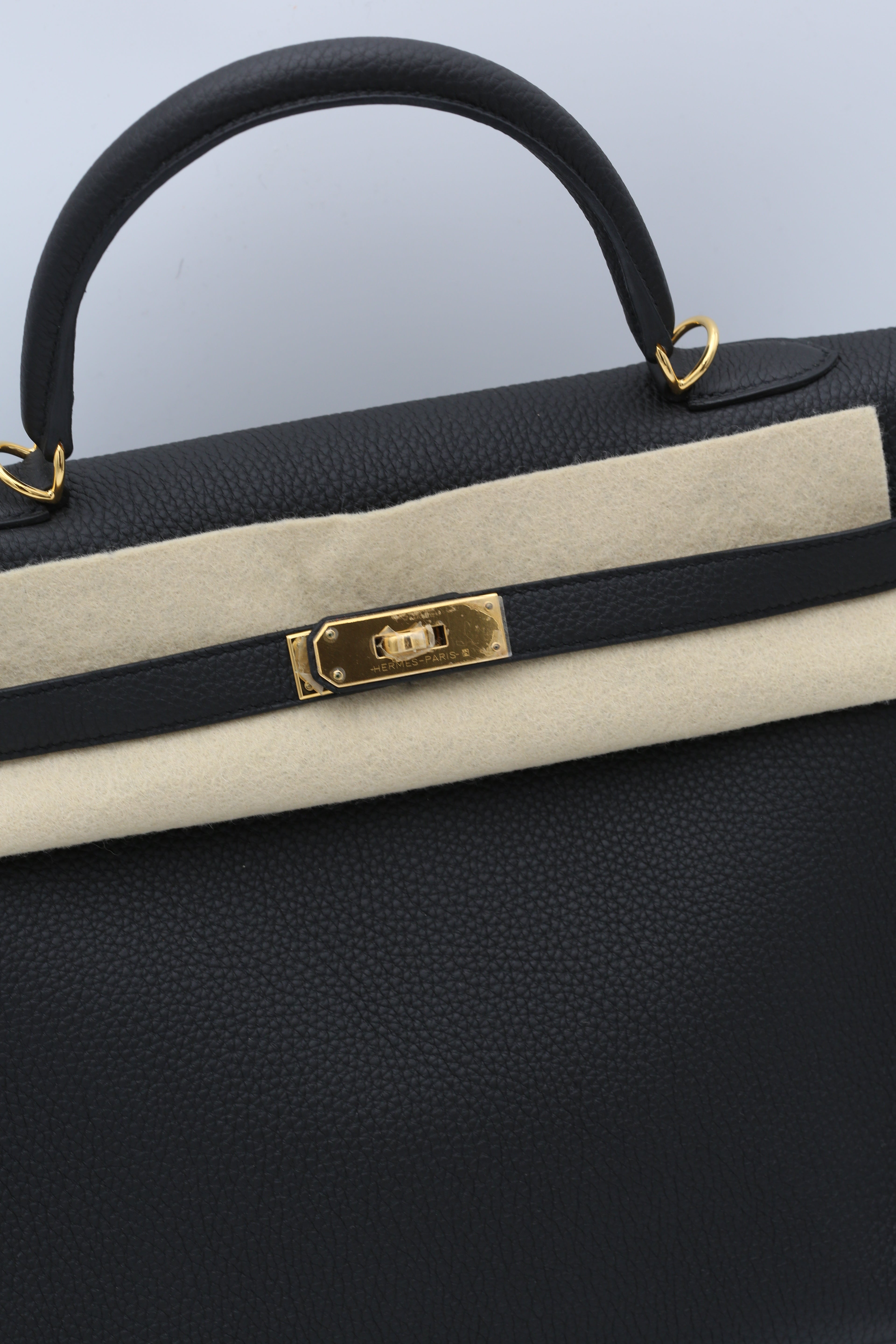 HERMÈS KELLY35 NOIR TOGO GOLD HARDWARE X STAMP