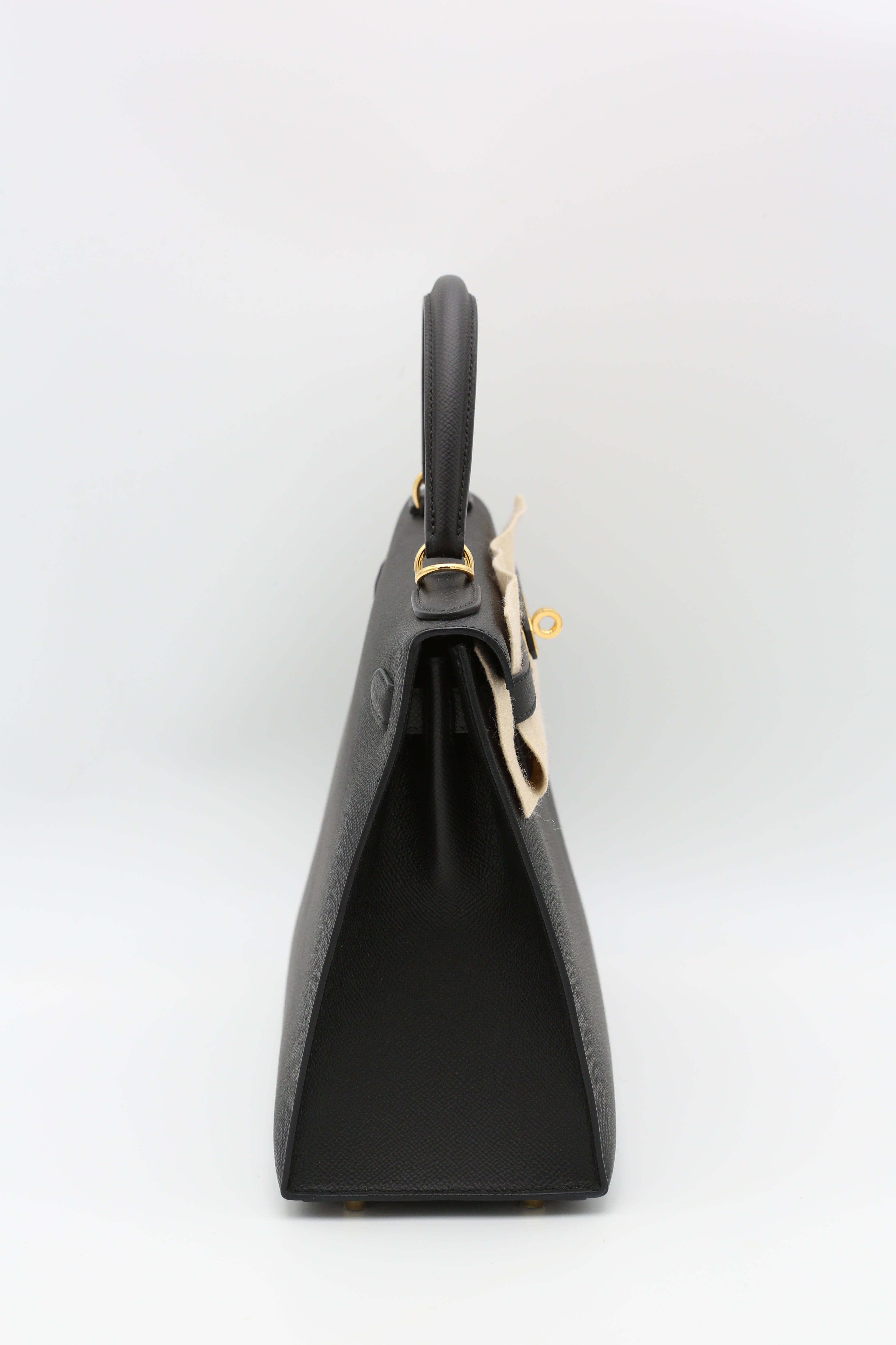 HERMÈS KELLY28 NOIR EPSOM GOLD HARDWARE U STAMP