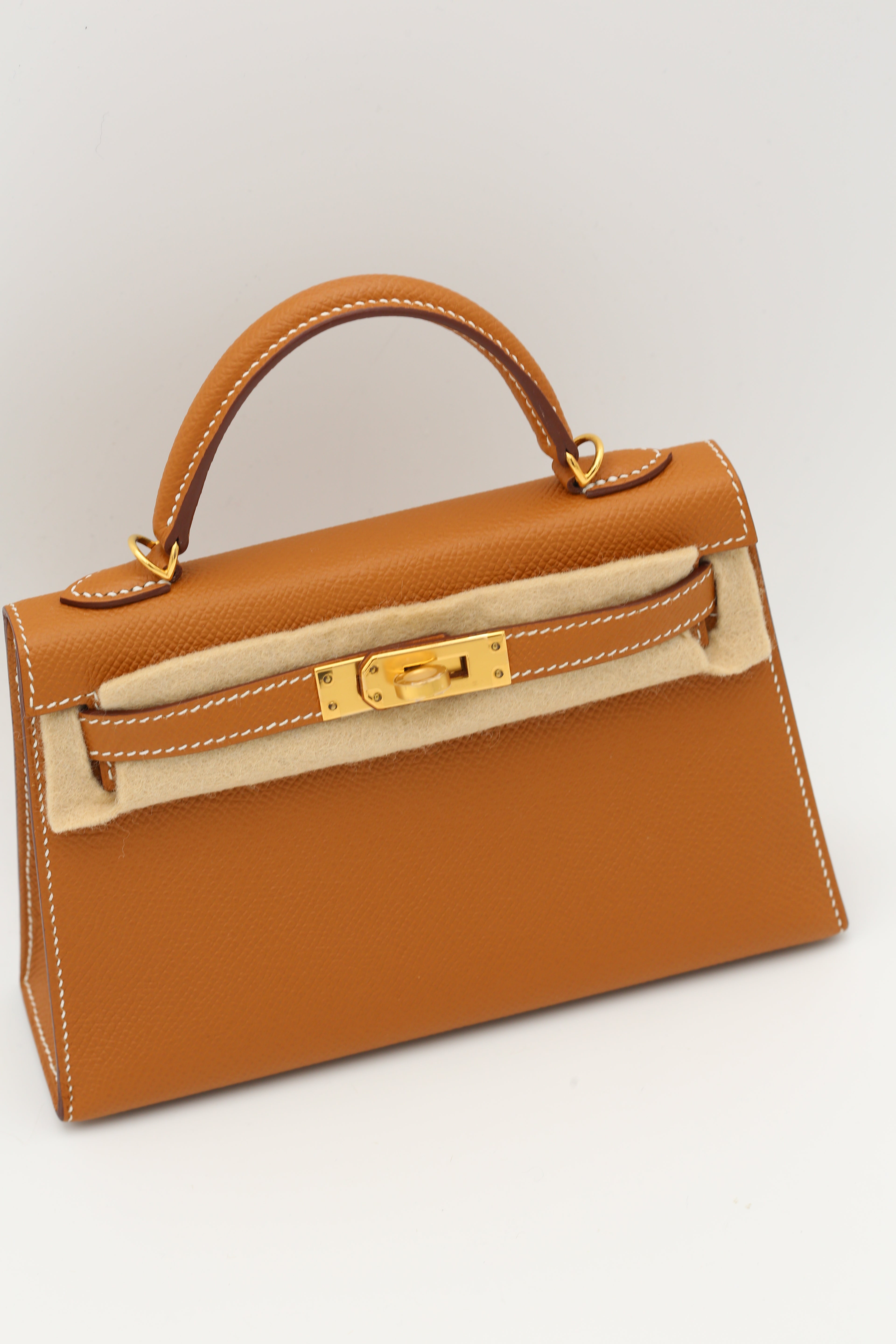 HERMÈS MINI KELLY GOLD EPSOM GOLD HARDWARE Y STAMP