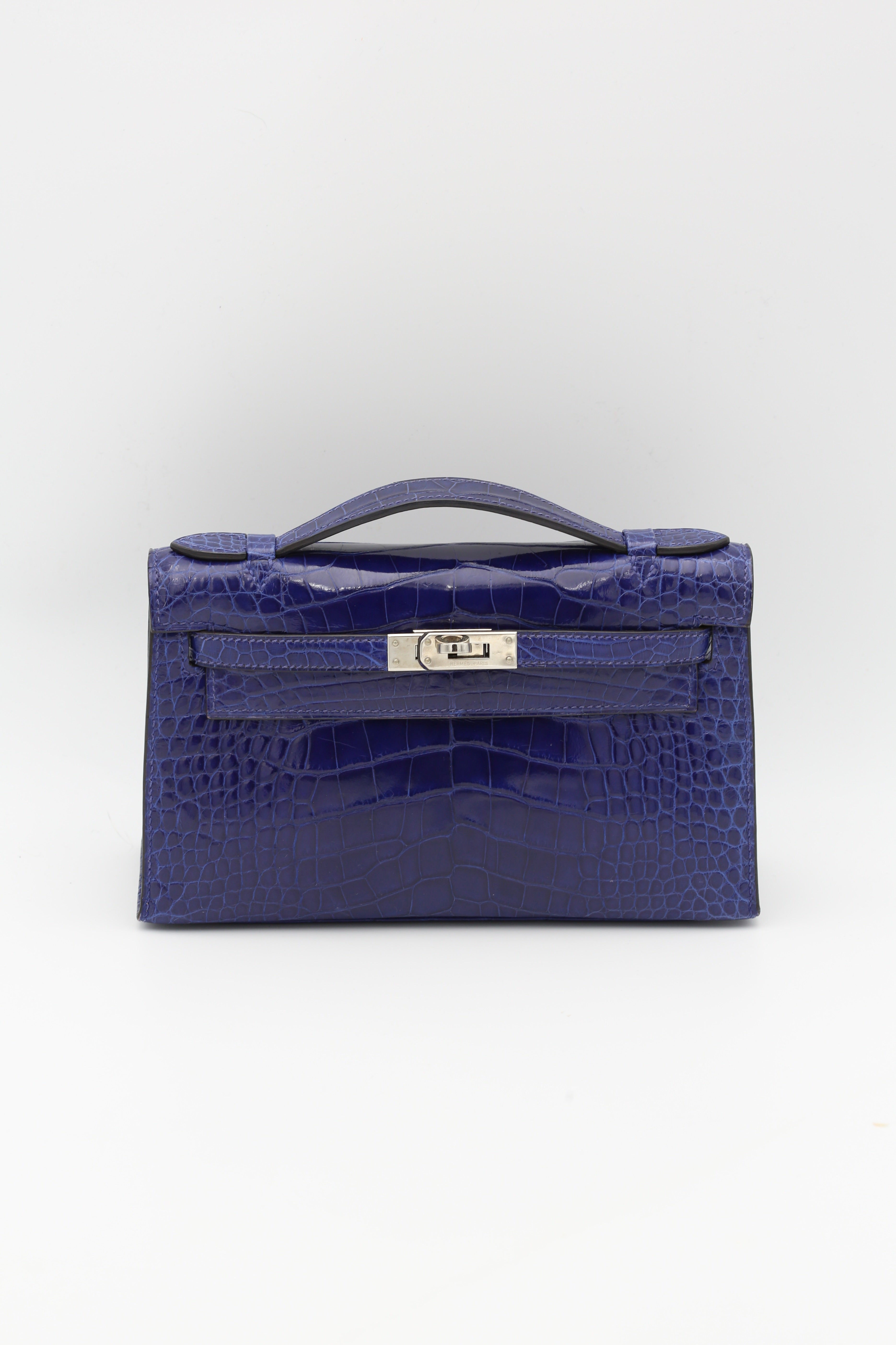 HERMÈS KELLY POCHETTE BLEU ELECTRIQUE SHINY ALLIGATOR SILVER HARDWARE SQUARE Q STAMP