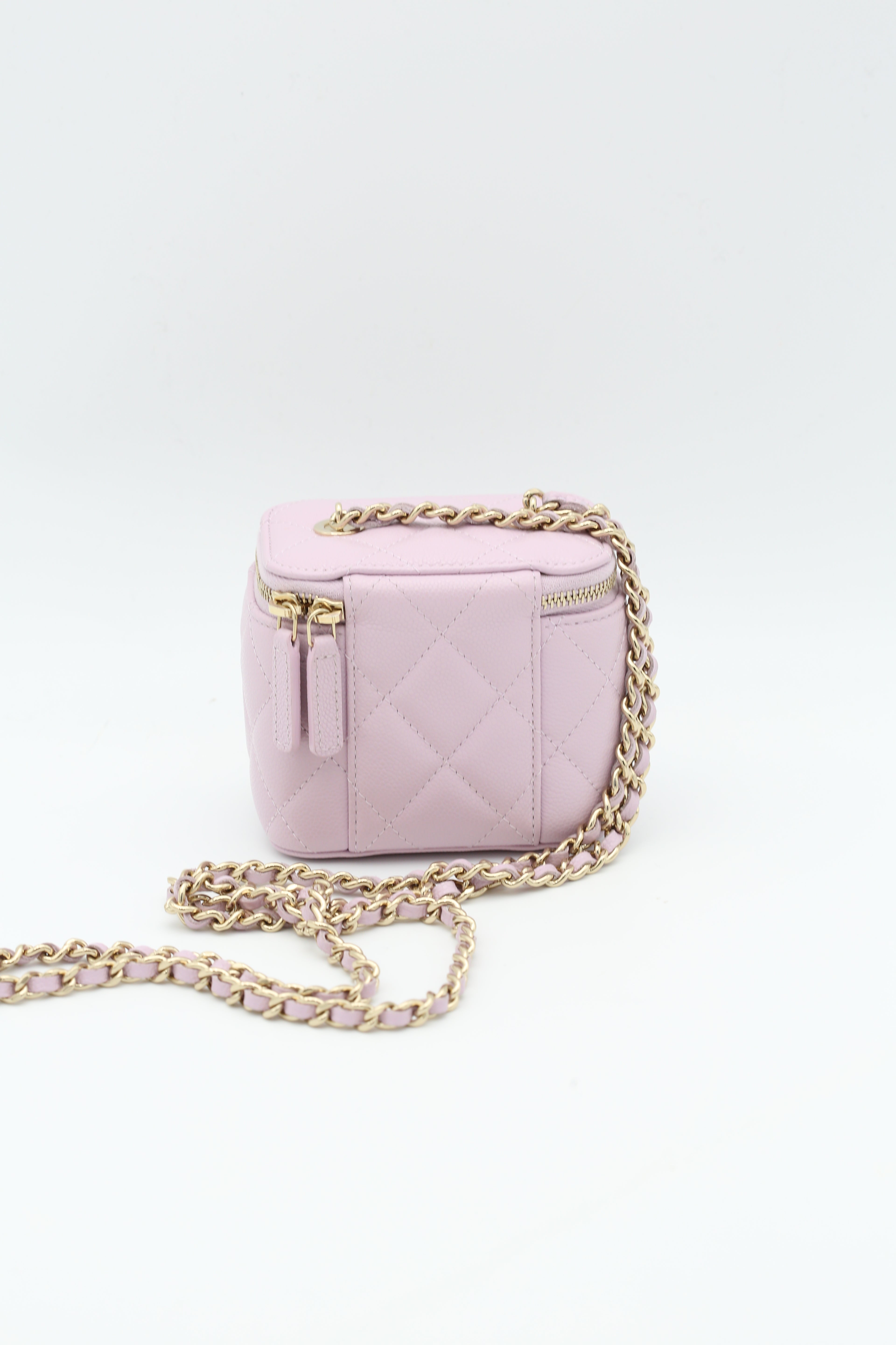 CHANEL BOX CLUTCH ON CHAIN PURPLE