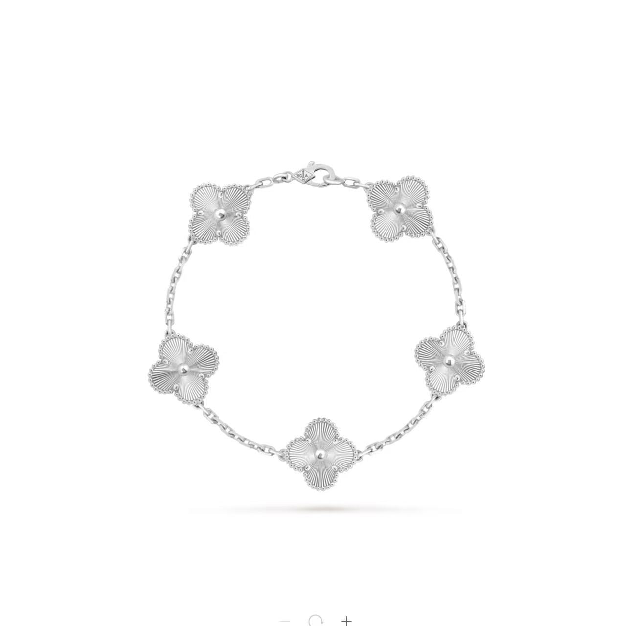 VAN CLEEF & ARPELS VINTAGE ALHAMBRA BRACELET 5 MOTIFS 18K WHITE GOLD