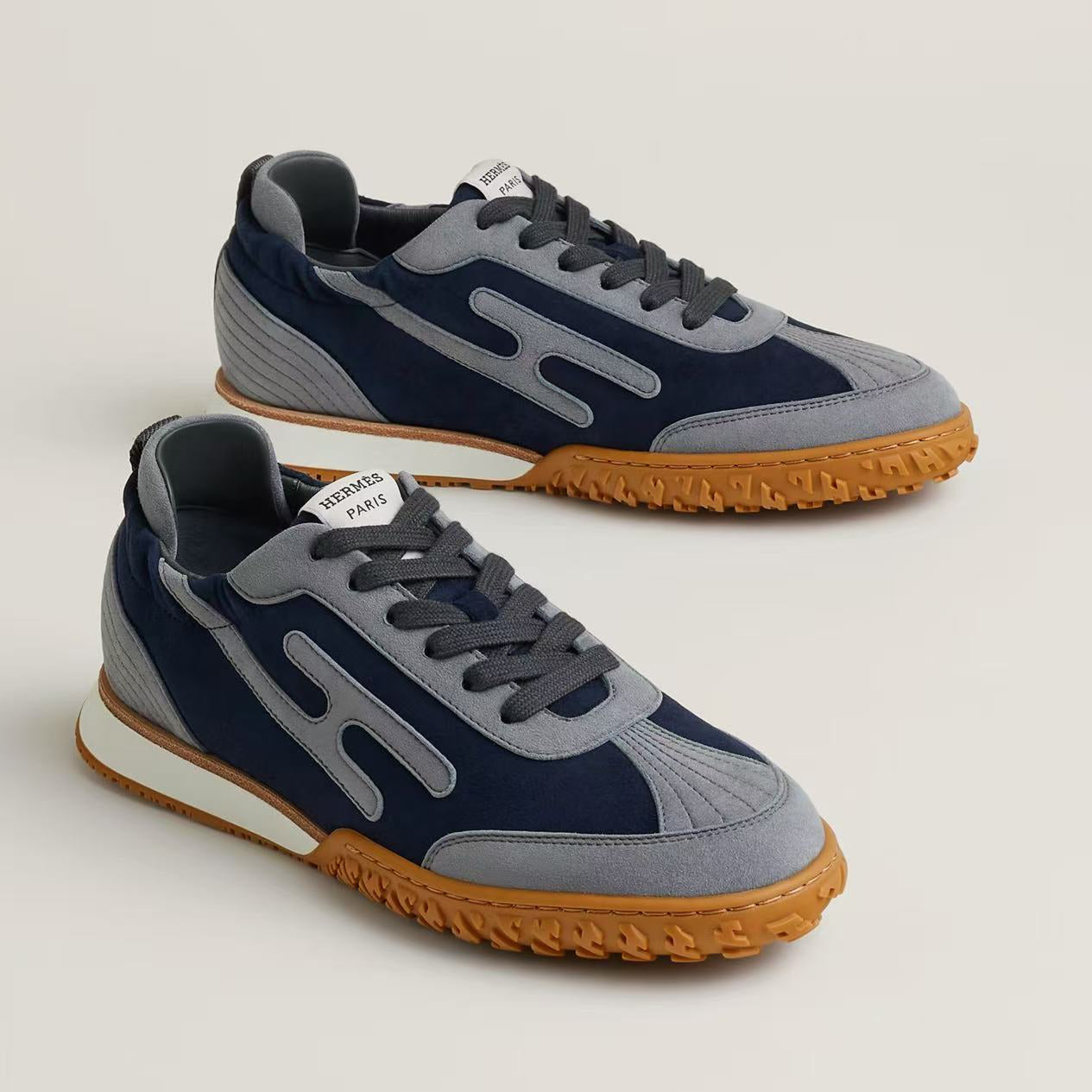 HERMÈS JET SNEAKER MARINE/ GRIS ORAGE SIZE 37