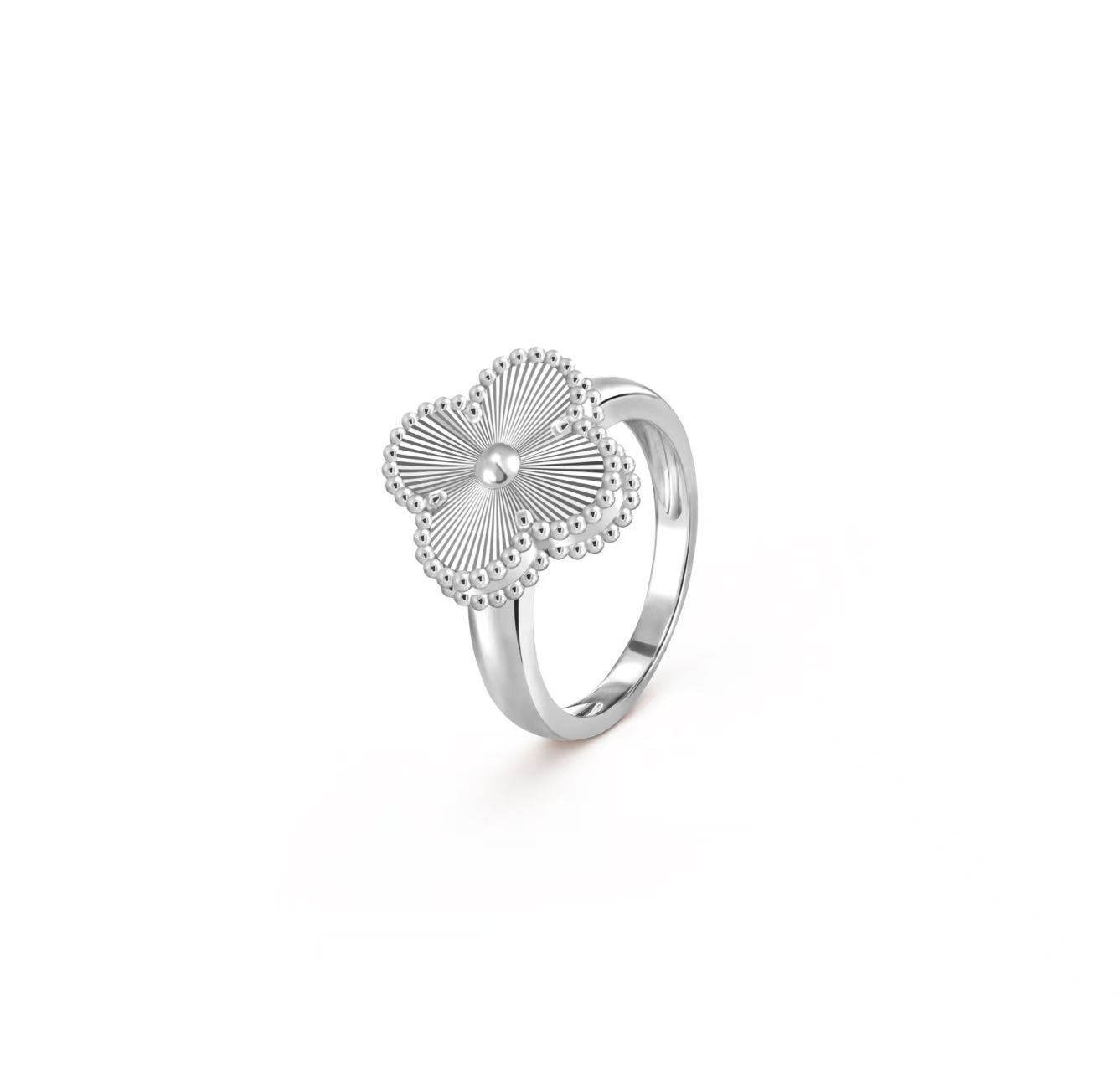 VAN CLEEF & ARPELS VINTAGE ALHAMBRA RING 18K WHITE GOLD 2026