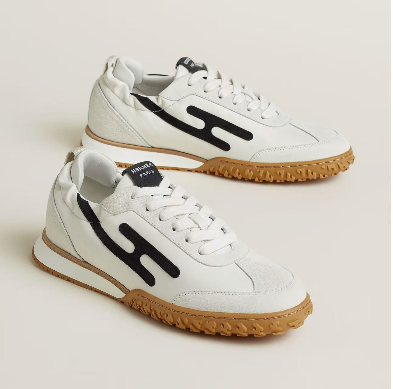 HERMÈS JET SNEAKER BLANC/NOIR SIZE 38