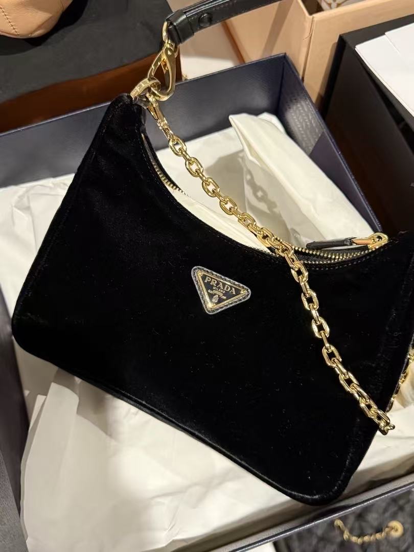 PRADA BLACK BAG GOLD