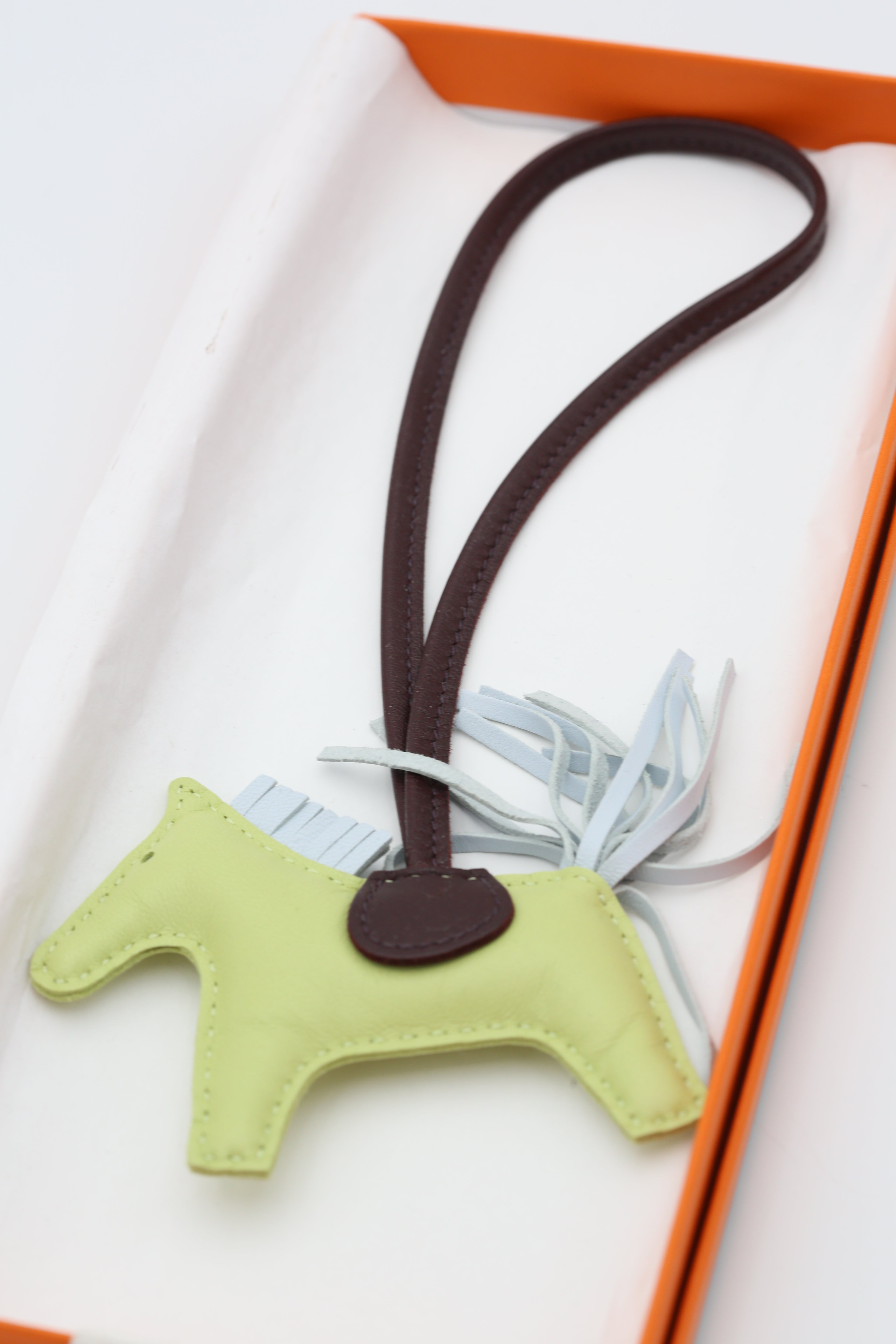 HERMÈS RODEO PM CHARM JAUNE/VERT/BLEU