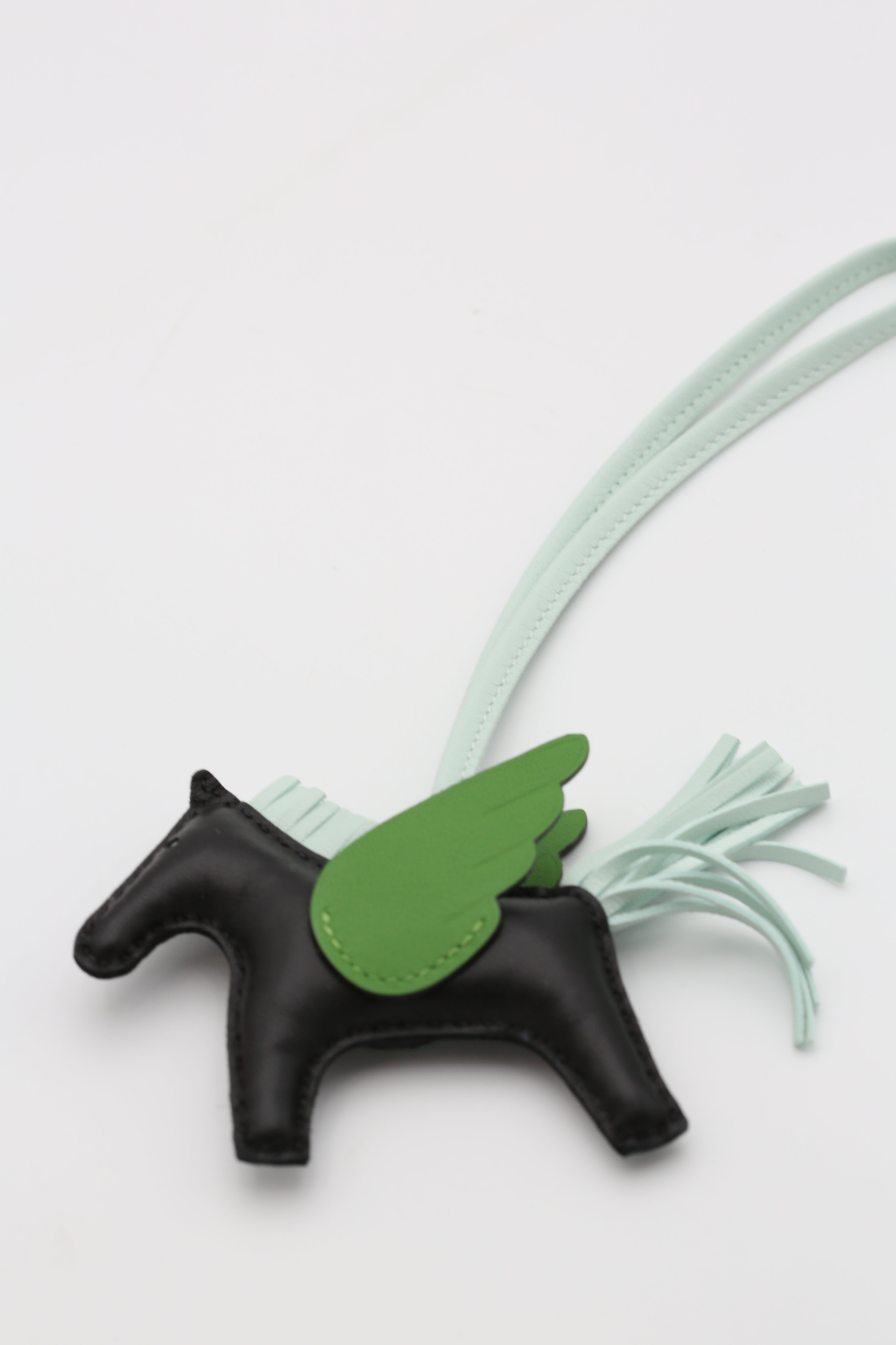 HERMÈS RODEO PEGASE PM CHARM BLACK/VERT