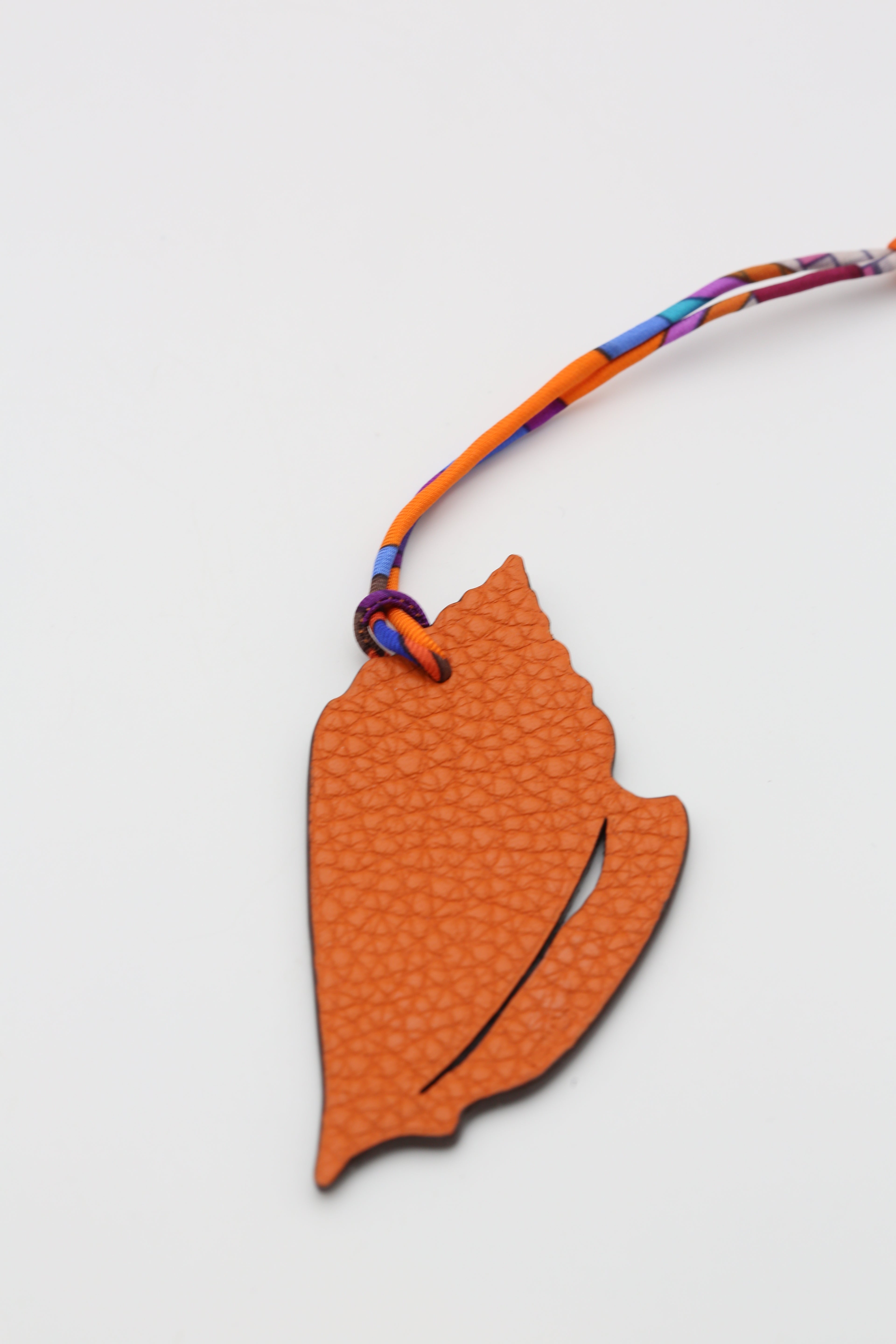 HERMÈS CHARM LEAF VERT/ORANGE