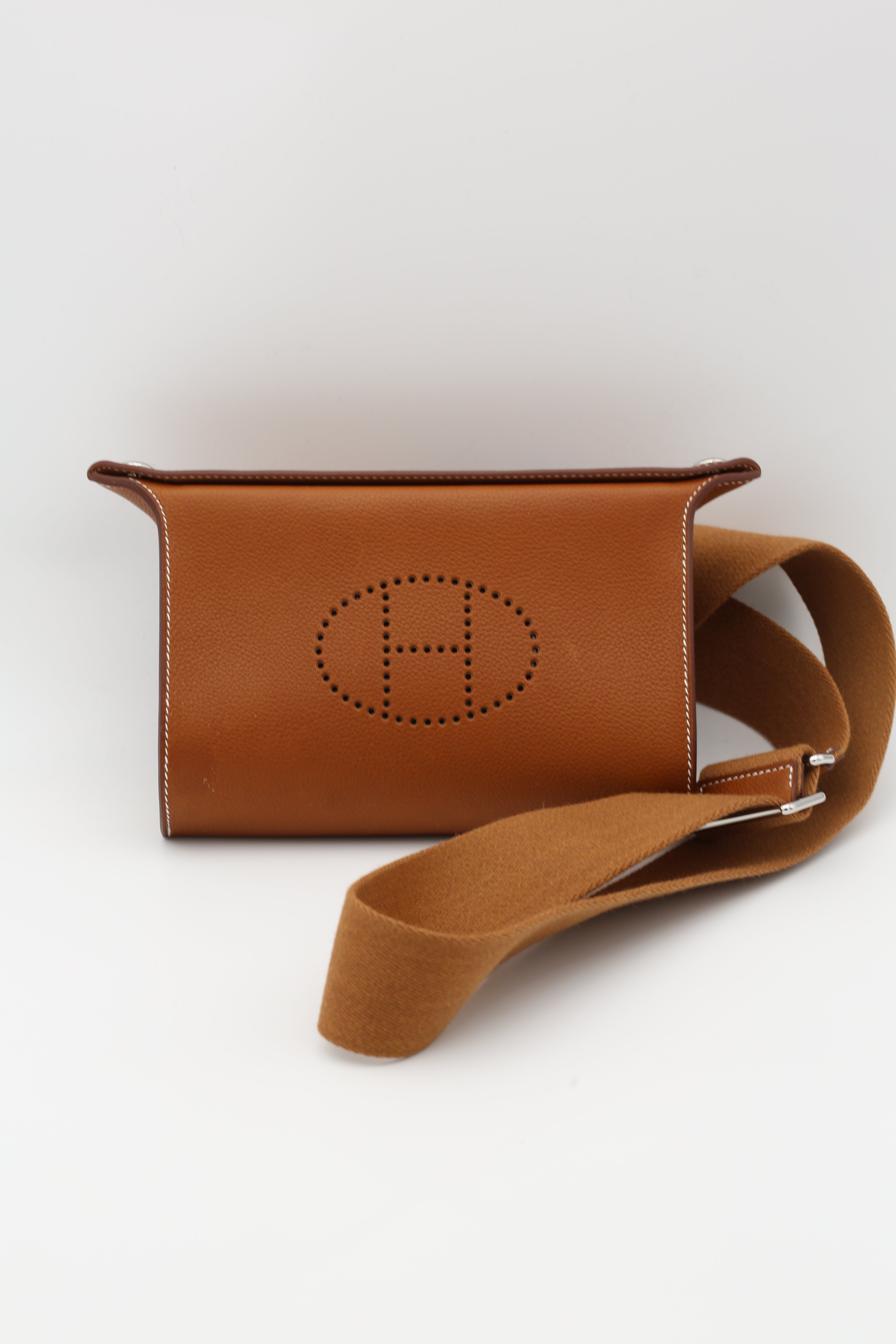 HERMÈS VIDEPOCHES GOLD W STAMP FAUBOURG CALFSKIN