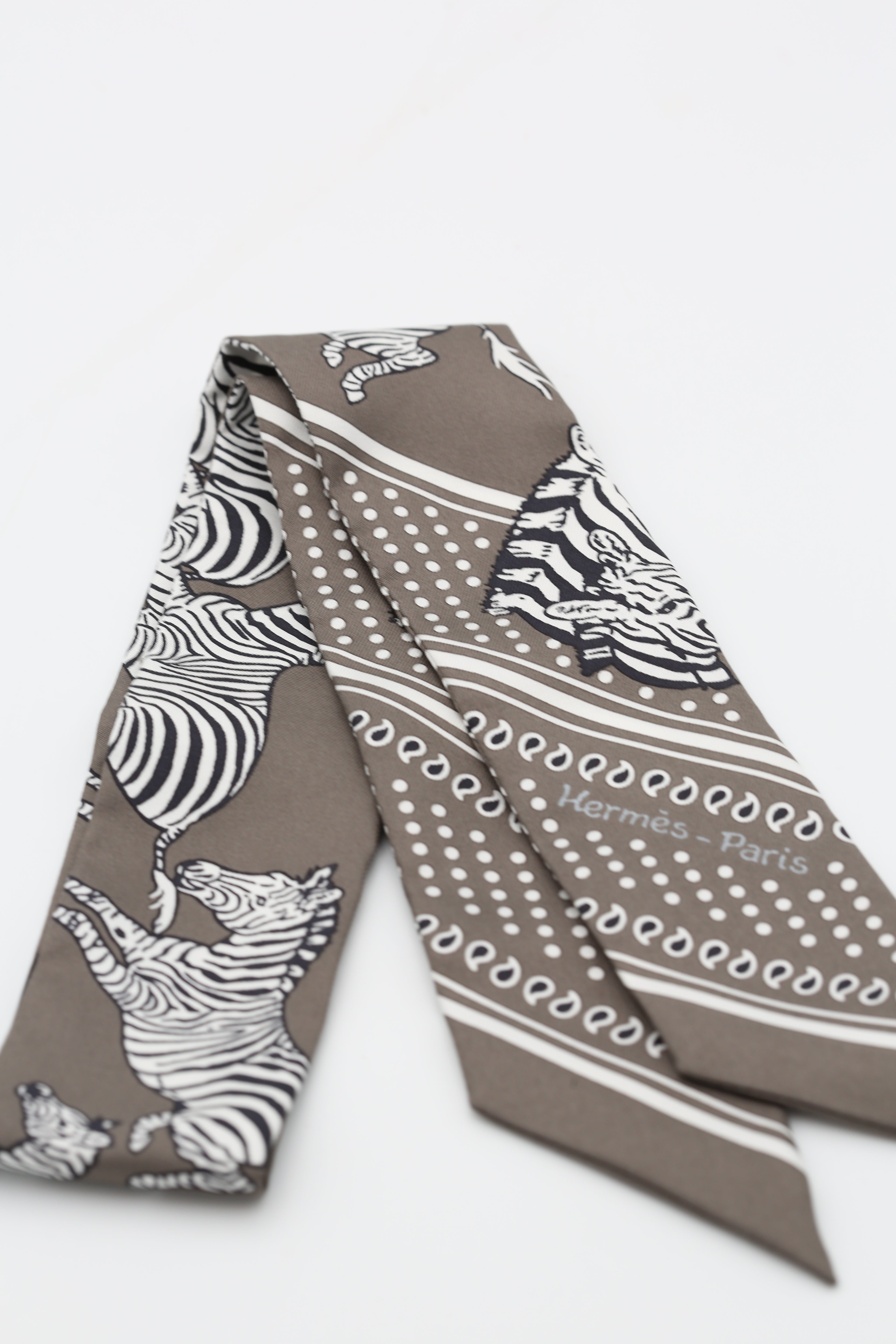 HERMÈS TWILLY ETOUPE WITH HORSE