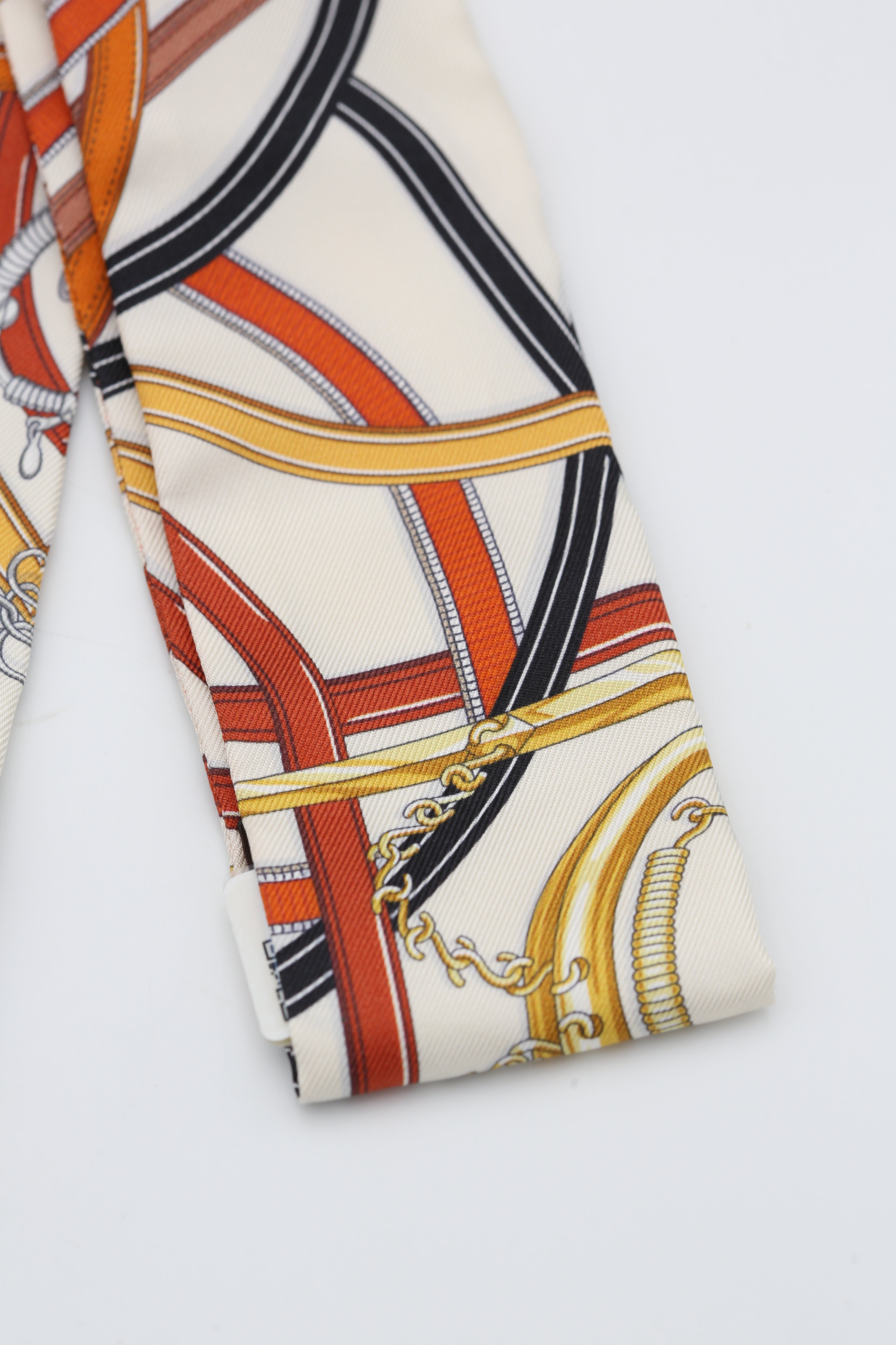 HERMÈS TWILLY NARNAIS LEGENDAIRE MR/BLANC CASSE/ORANGE