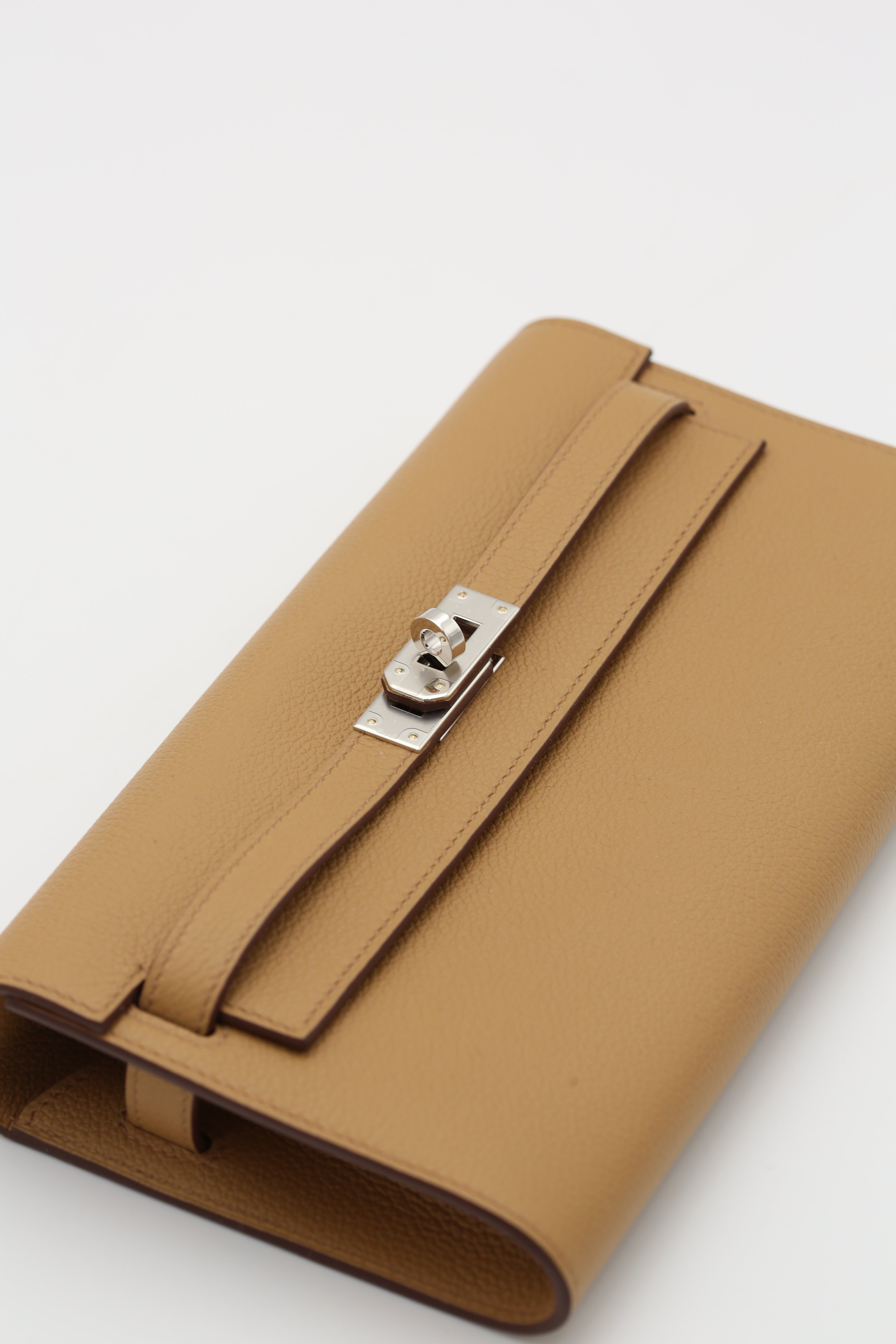 HERMÈS KELLY TO GO WALLET BISCUIT EPSOM G STAMP