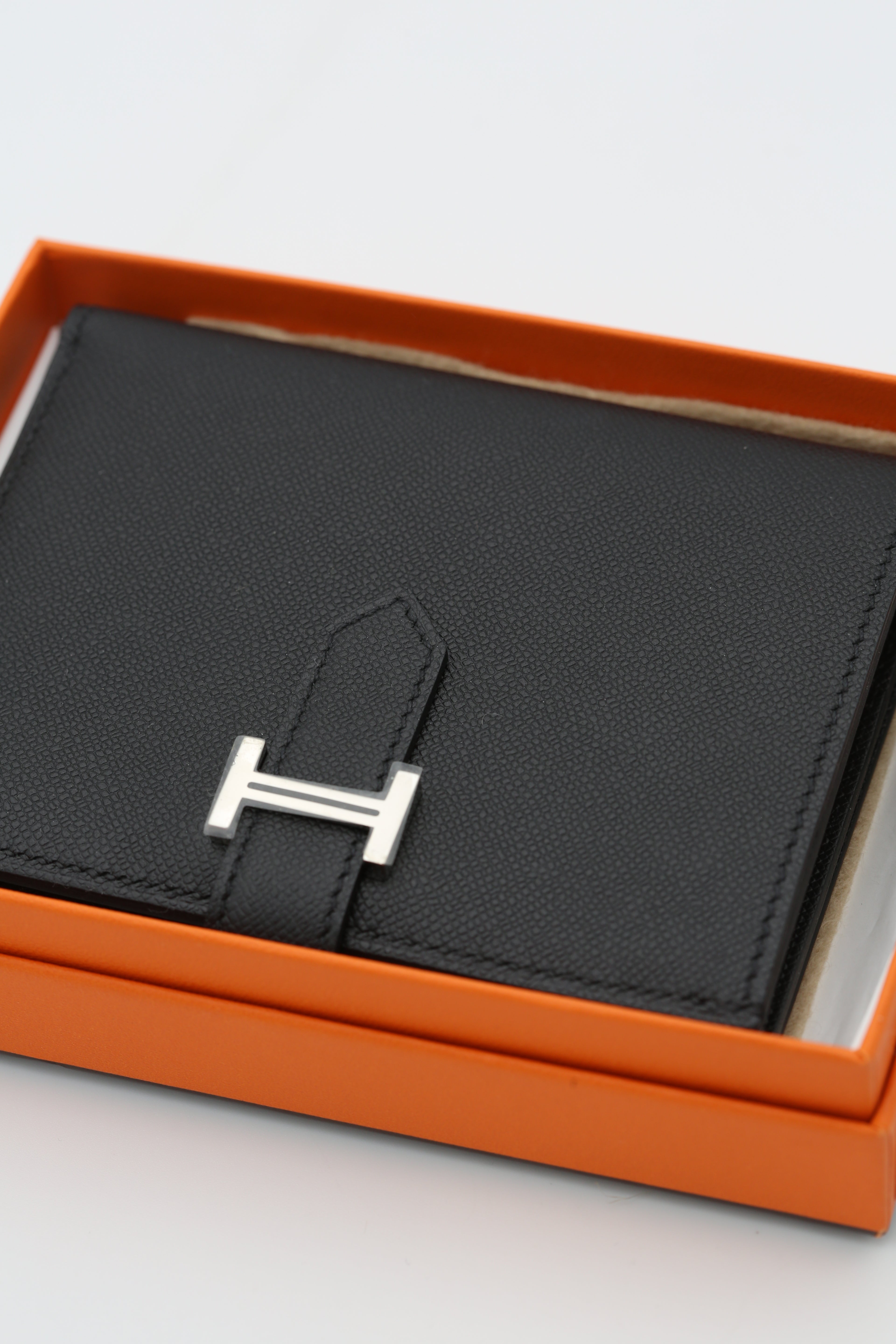 HERMÈS BEARN COMPACT WALLET BLACK EPSOM SILVER HARDWARE