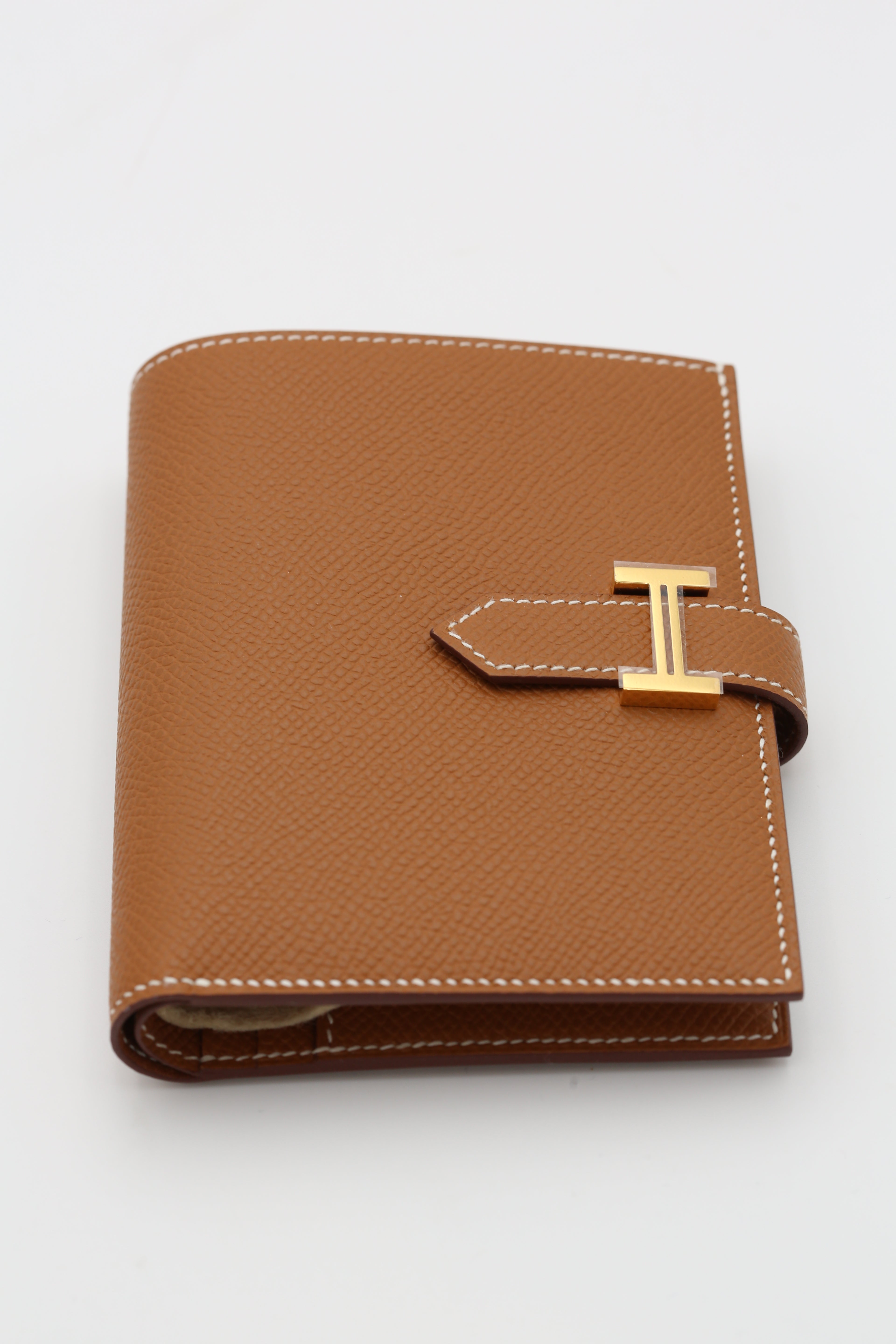 HERMÈS BEARN COMPACT WALLET GOLD EPSOM GOLD HARDWARE