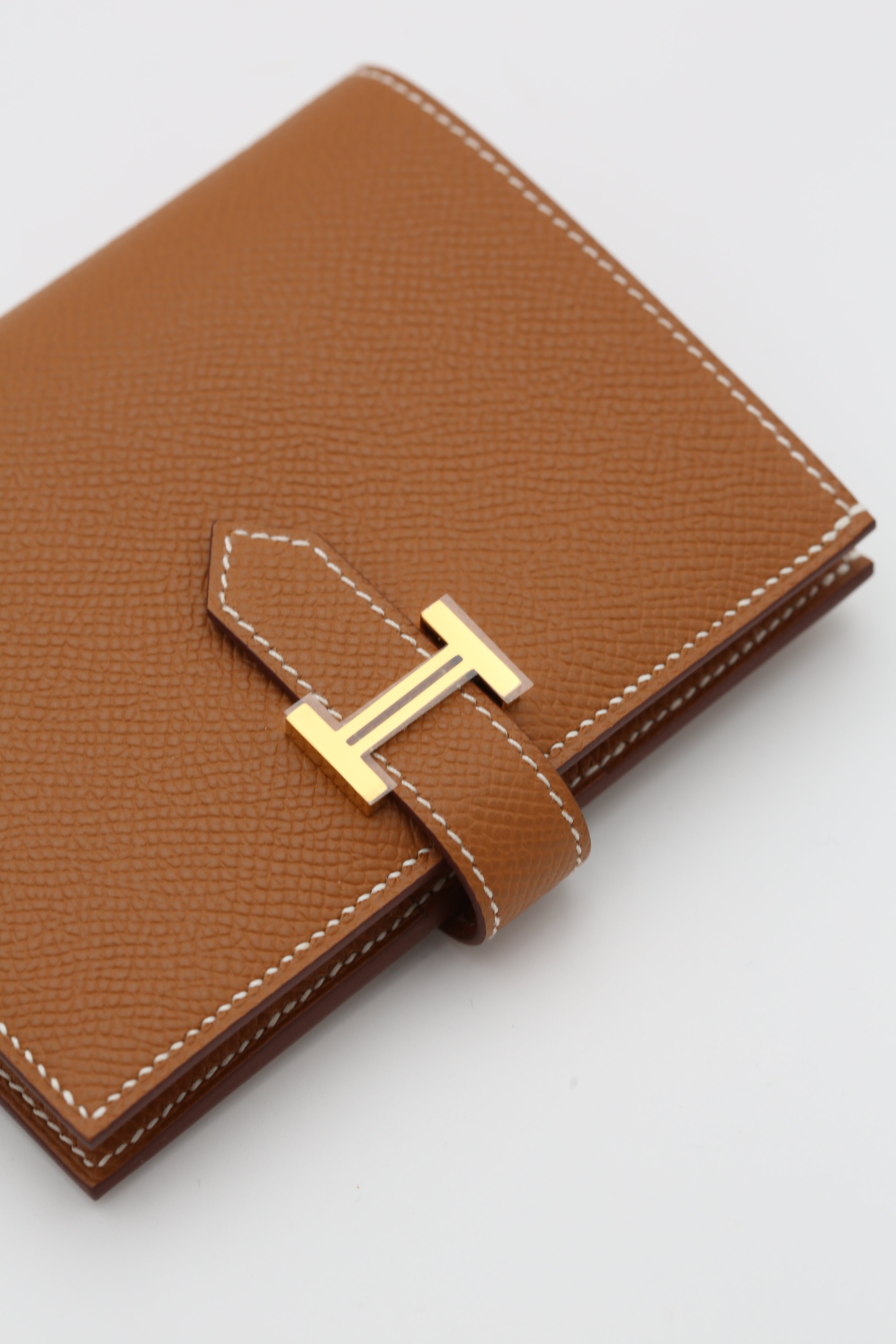 HERMÈS BEARN COMPACT WALLET GOLD EPSOM GOLD HARDWARE