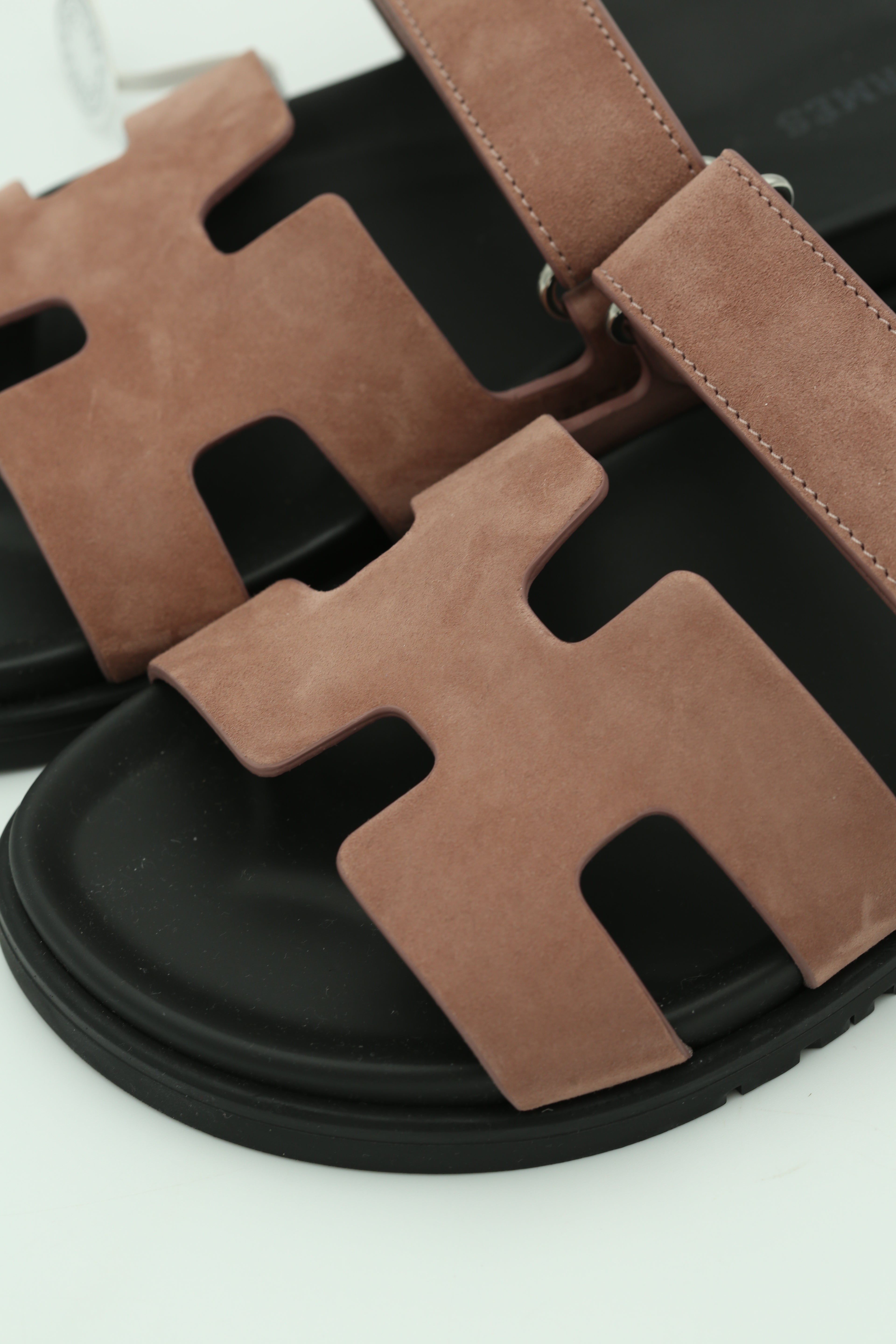 HERMÈS CHYPRE SANDAL PINK 36.5