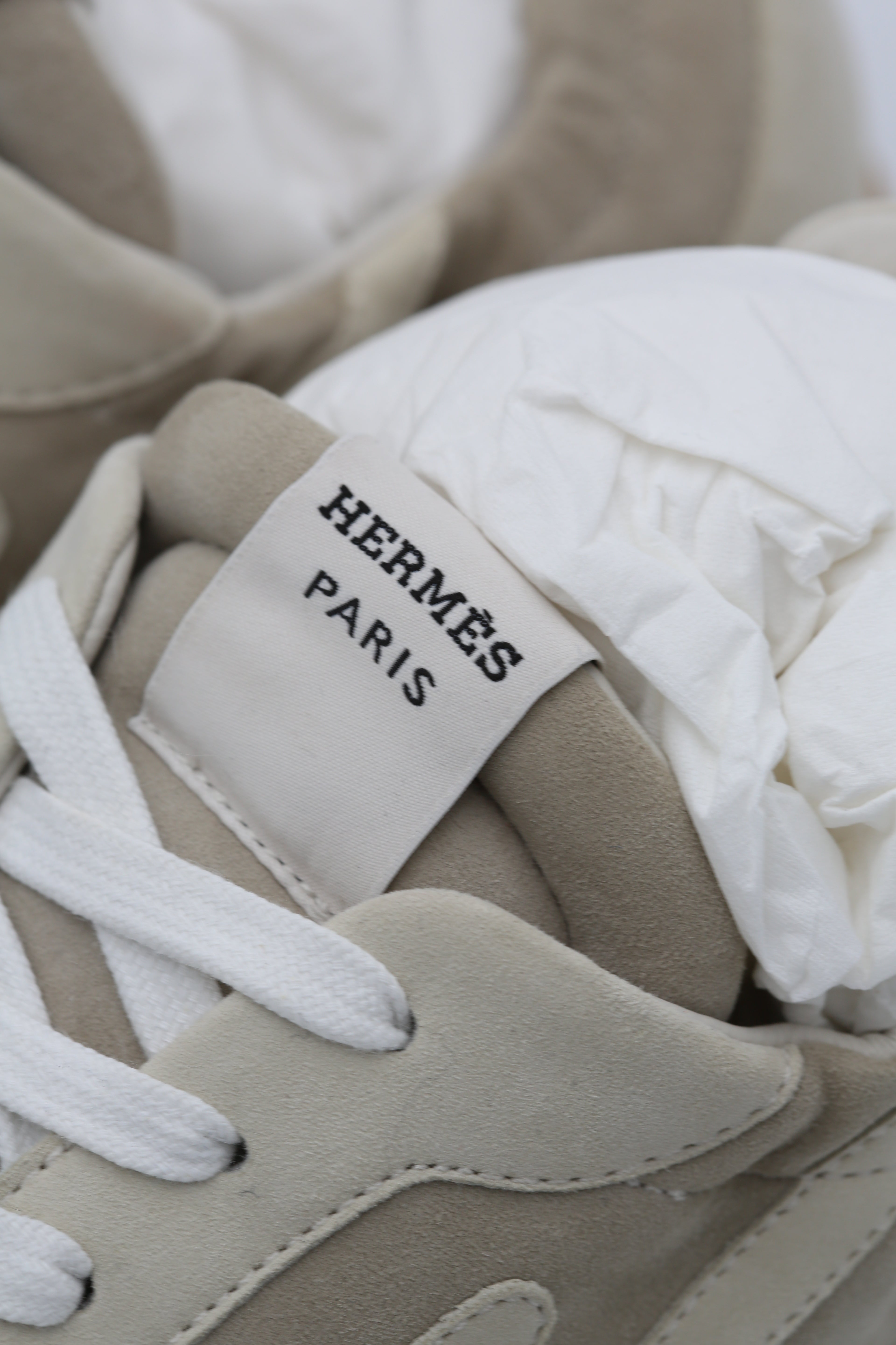 HERMÈS JET SNEAKER BEIGE ESQUISSE/ GLAISE SIZE 44