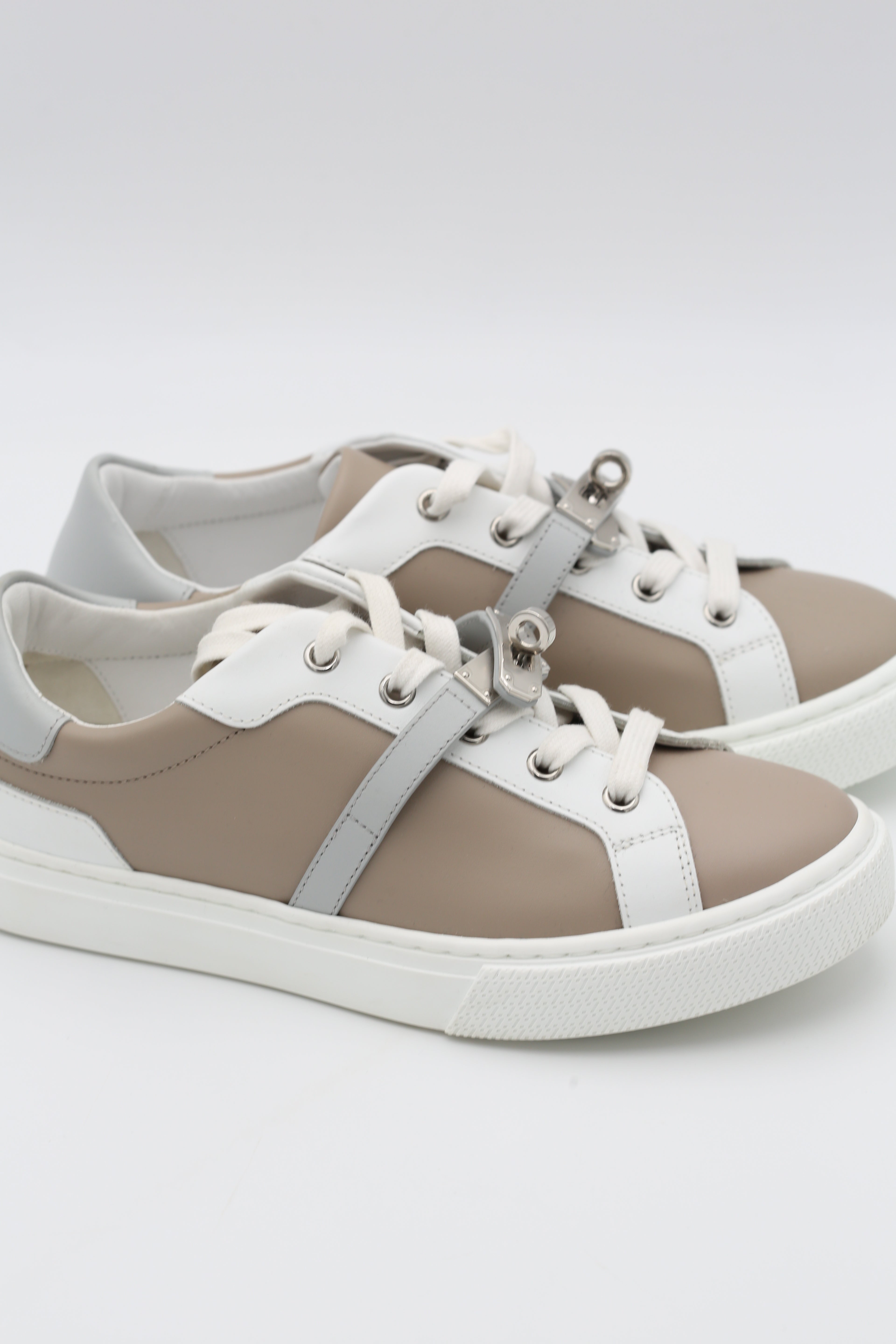 HERMÈS DAY SNEAKER ETOUPE SIZE 37