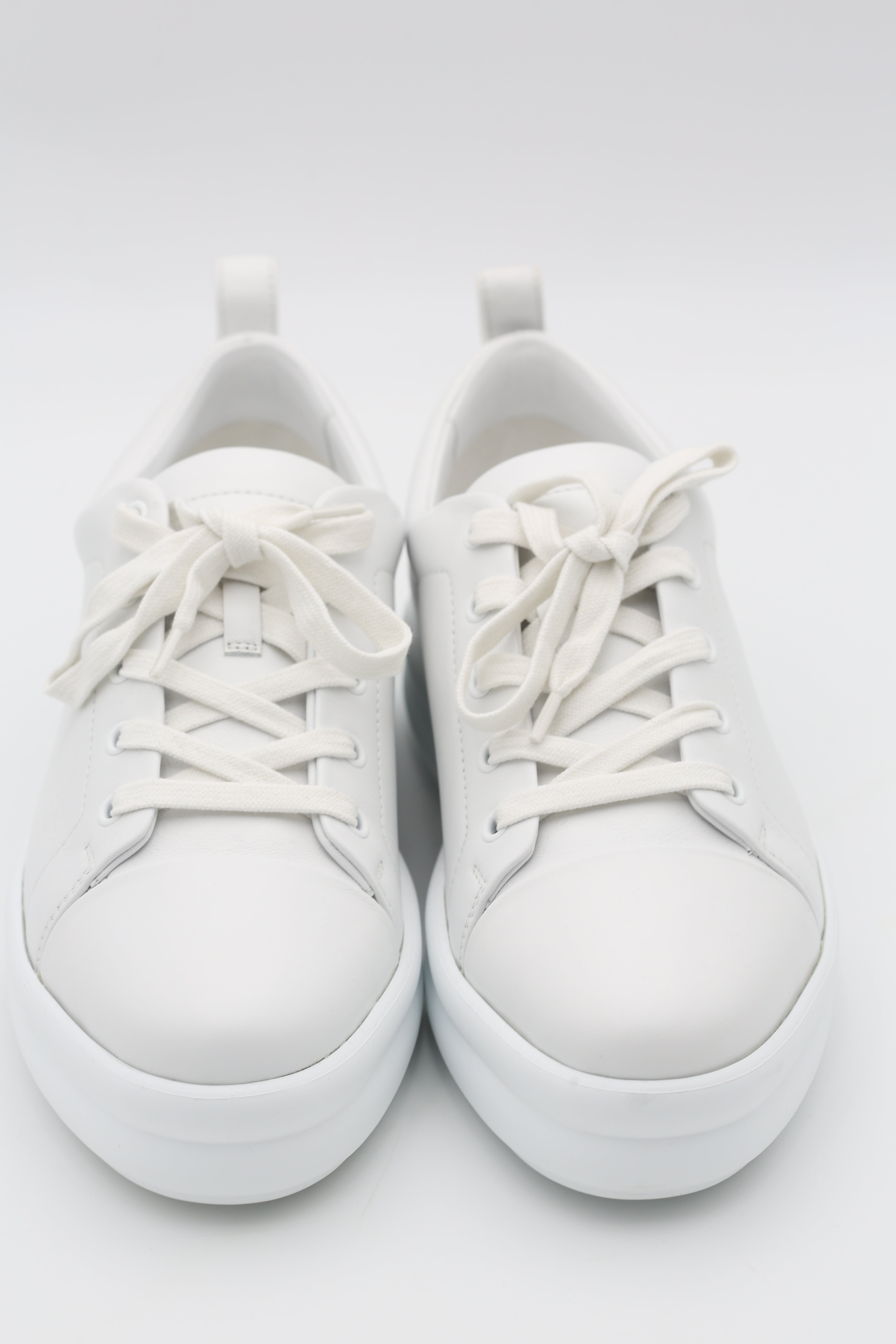 HERMÈS SNEAKER WHITE SIZE 39.5