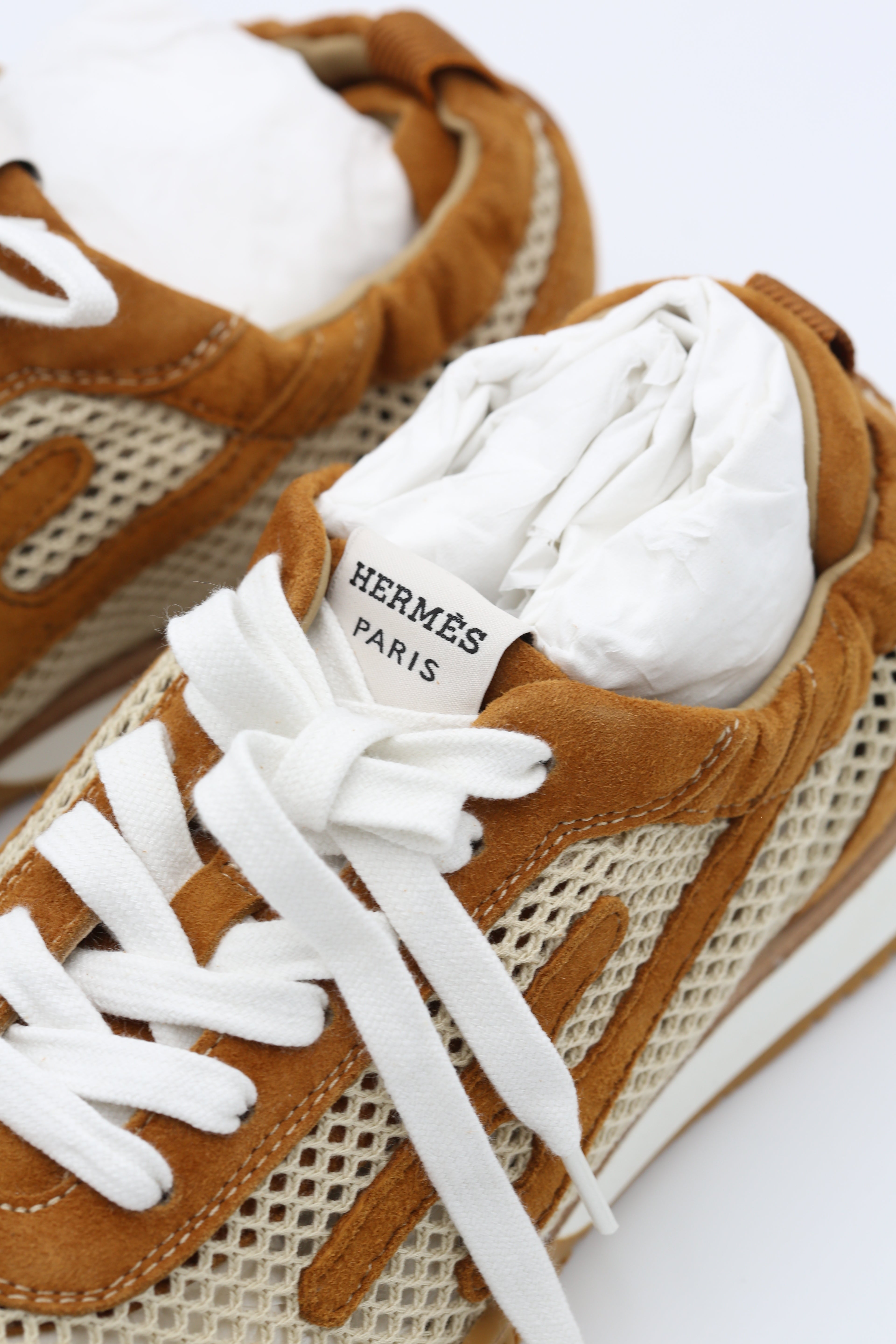 HERMÈS JET SNEAKER JAUNE SIZE 38