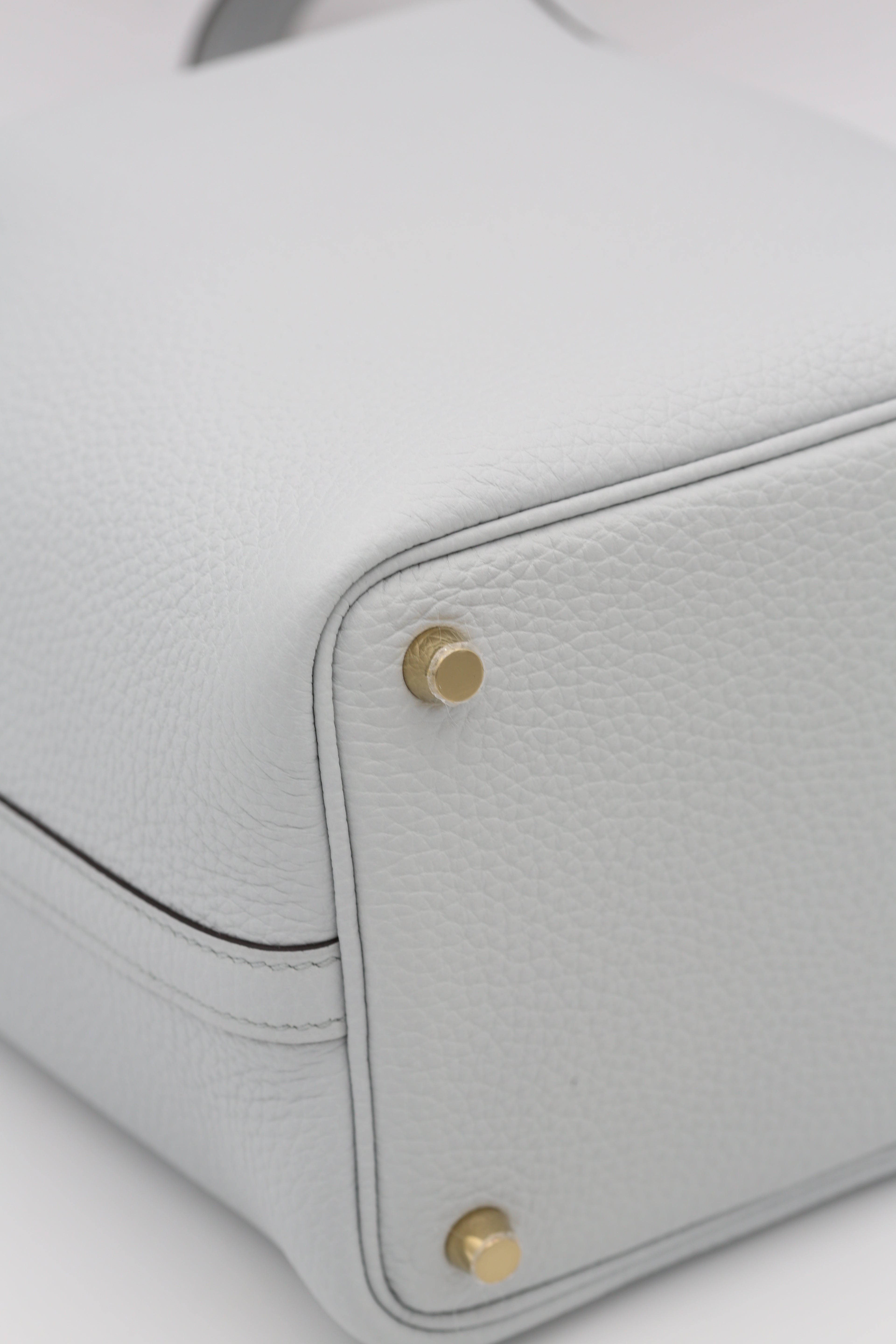 HERMÈS PICOTIN18 BLEU PALE TAURILLON CLEMENCE B STAMP