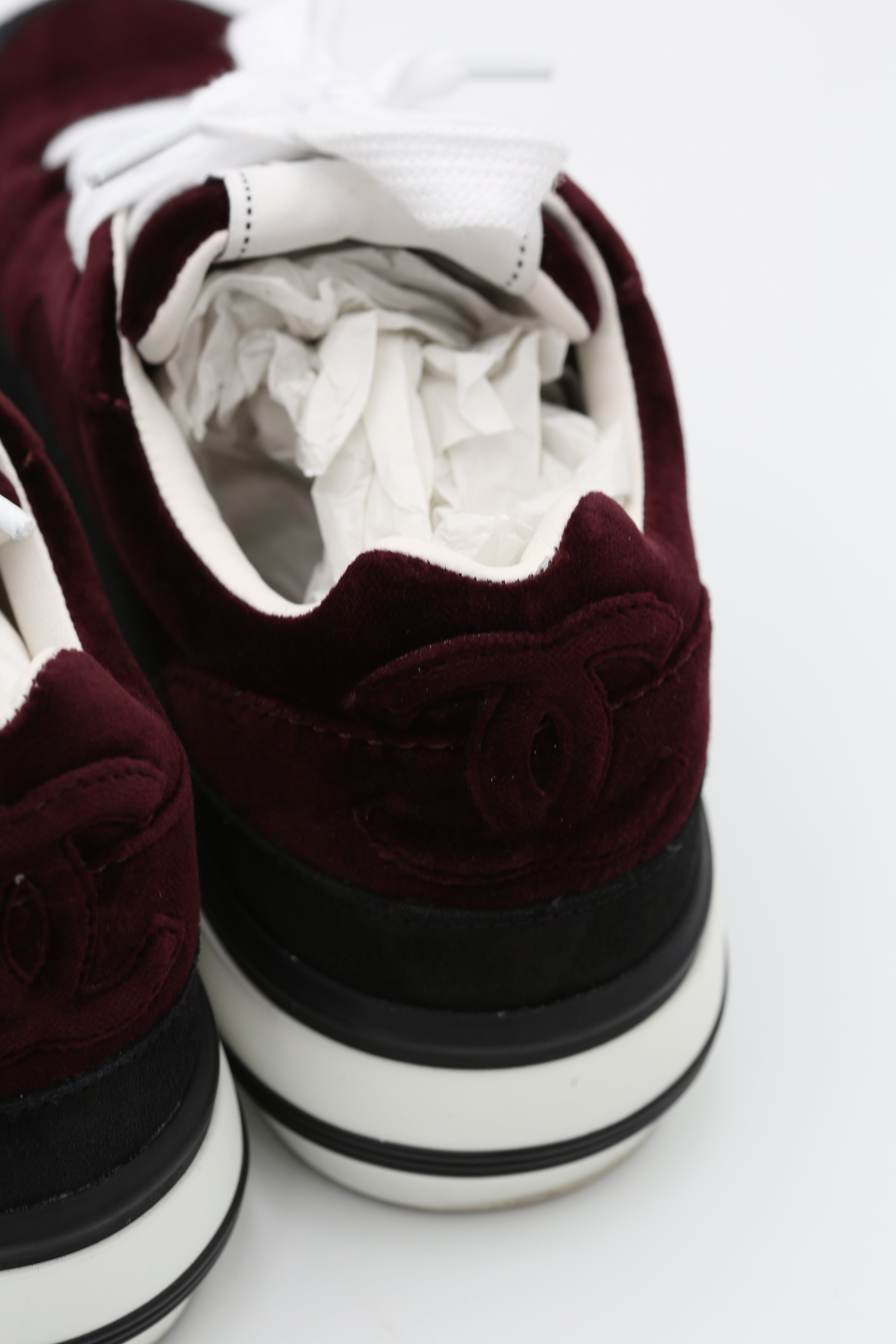 CHANEL 23B SNEAKERS VELVET CALFSKIN BURGUNDY/BLACK SIZE 36