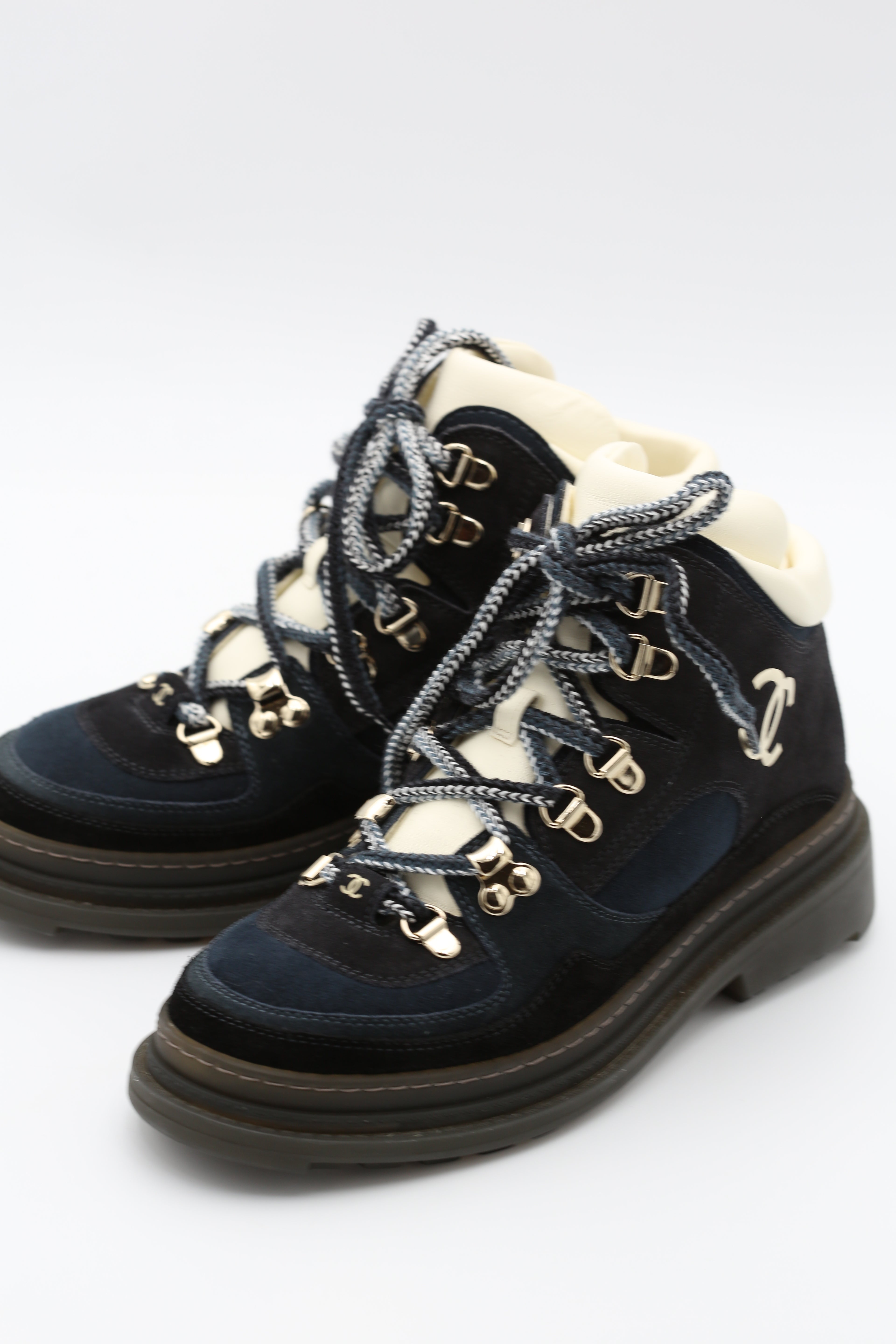 CHANEL 23C LACE-UPS DARK BLUE & BEIGE SIZE 35.5