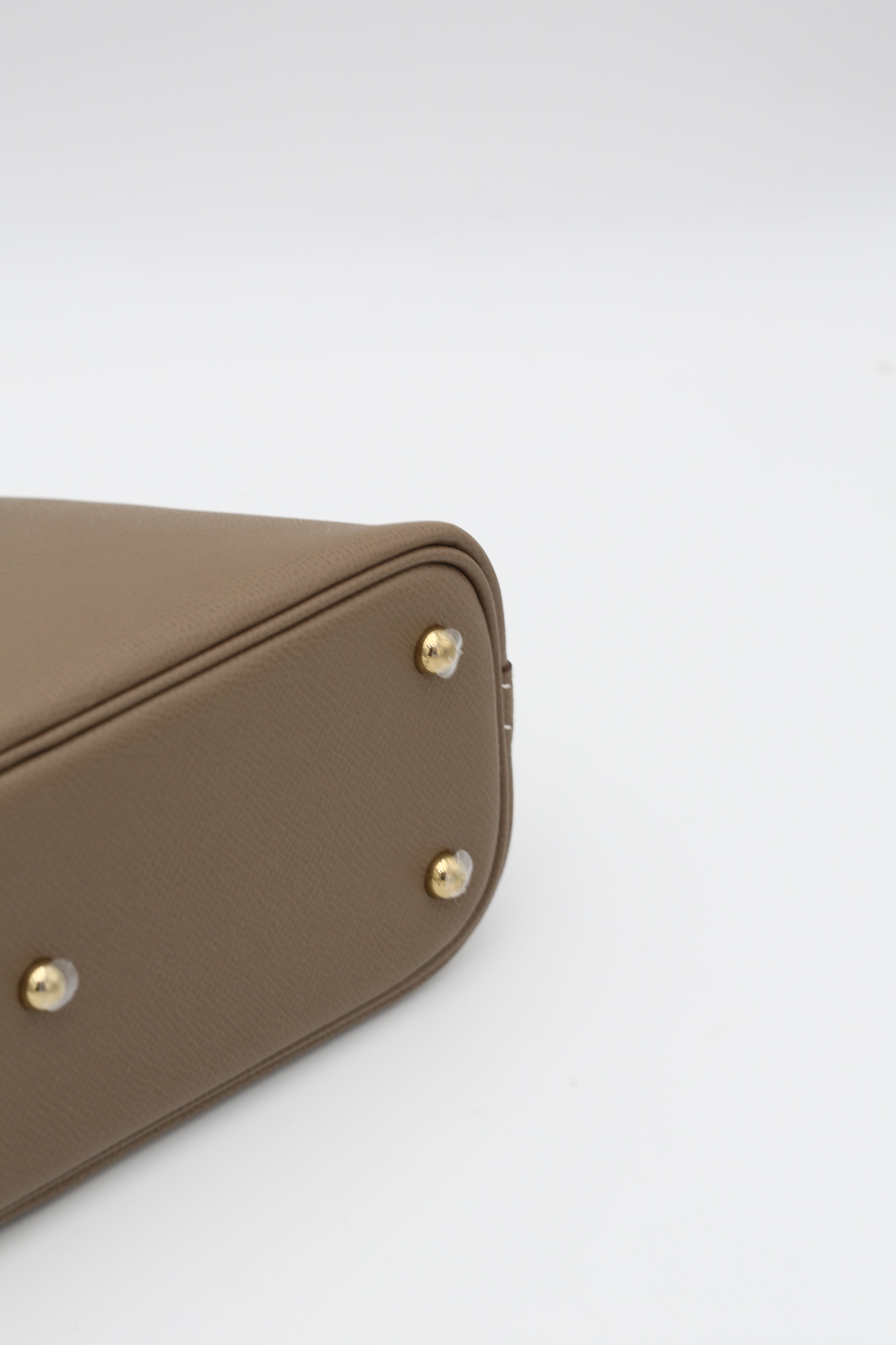 HERMÈS BOLIDE 18 ETOUPE EPSOM GOLD HARDWARE G STAMP