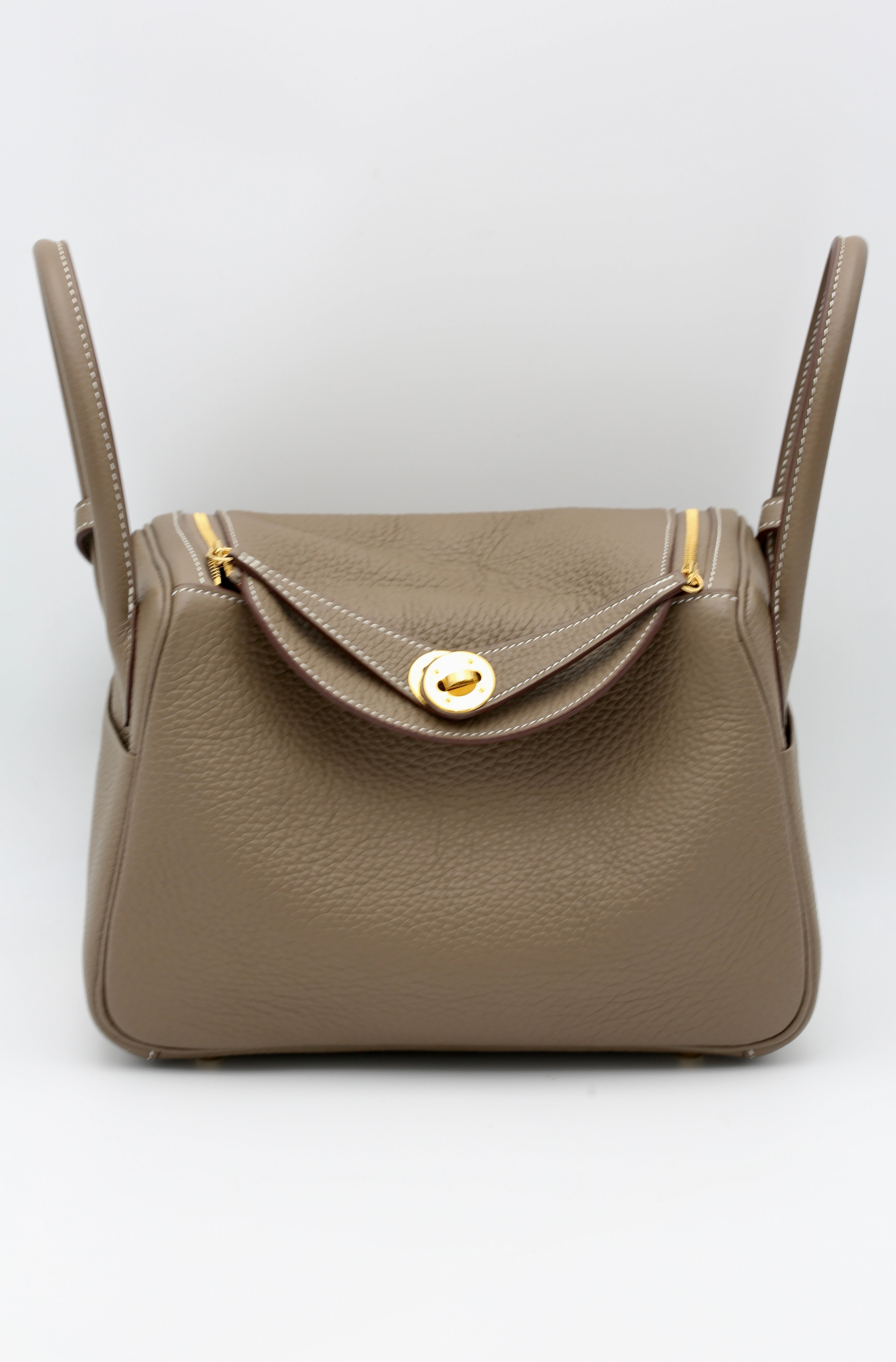 HERMÈS LINDY26 ETOUPE TAURILLON CLEMENCE GOLD HARDWARE W STAMP