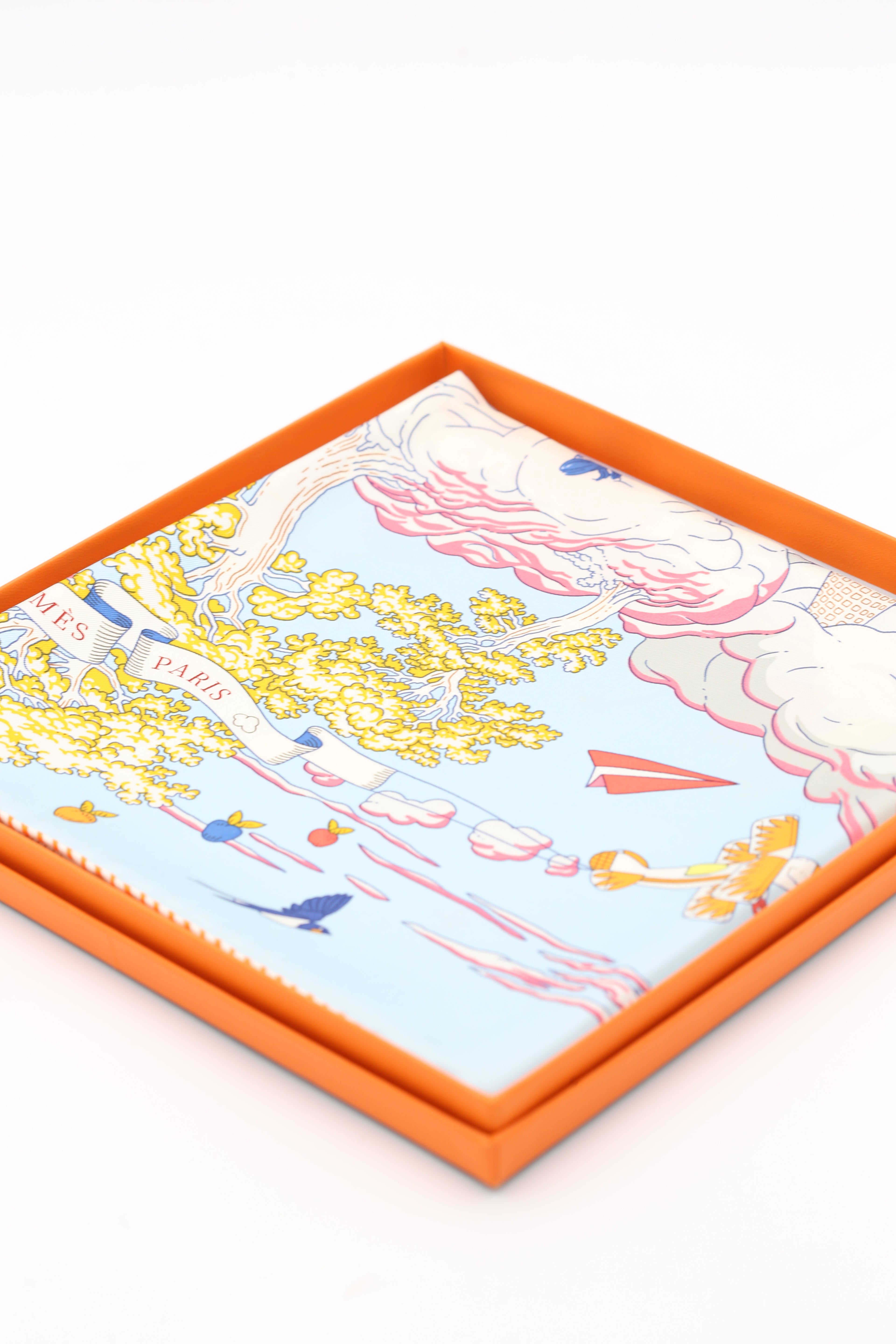HERMÈS SCARF 90X90 BLUE & YELLOW