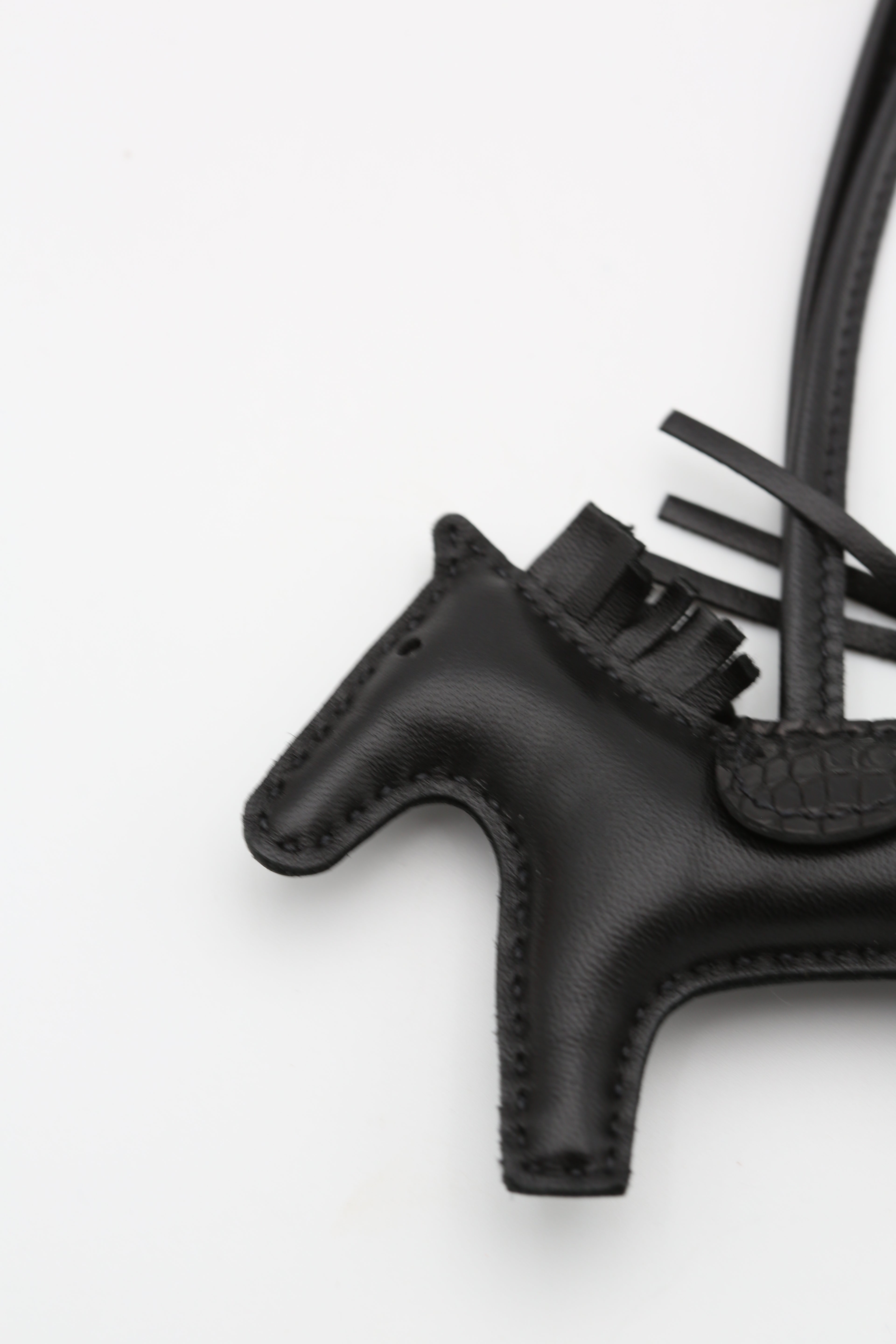 HERMÈS RODEO PM CHARM TOUCH BLACK