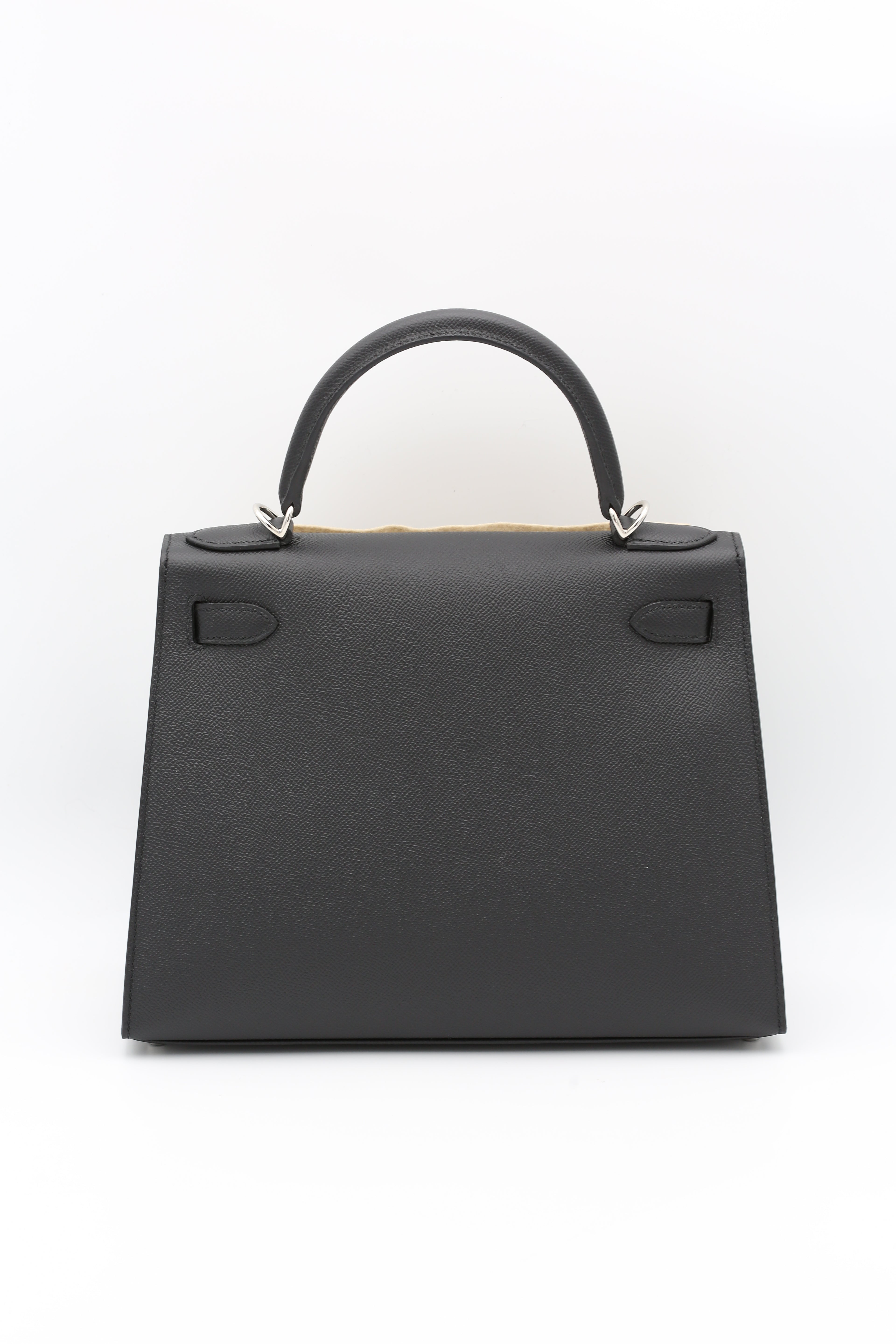 HERMÈS KELLY28 NOIR EPSOM SELLIER SILVER HARDWARE G STAMP
