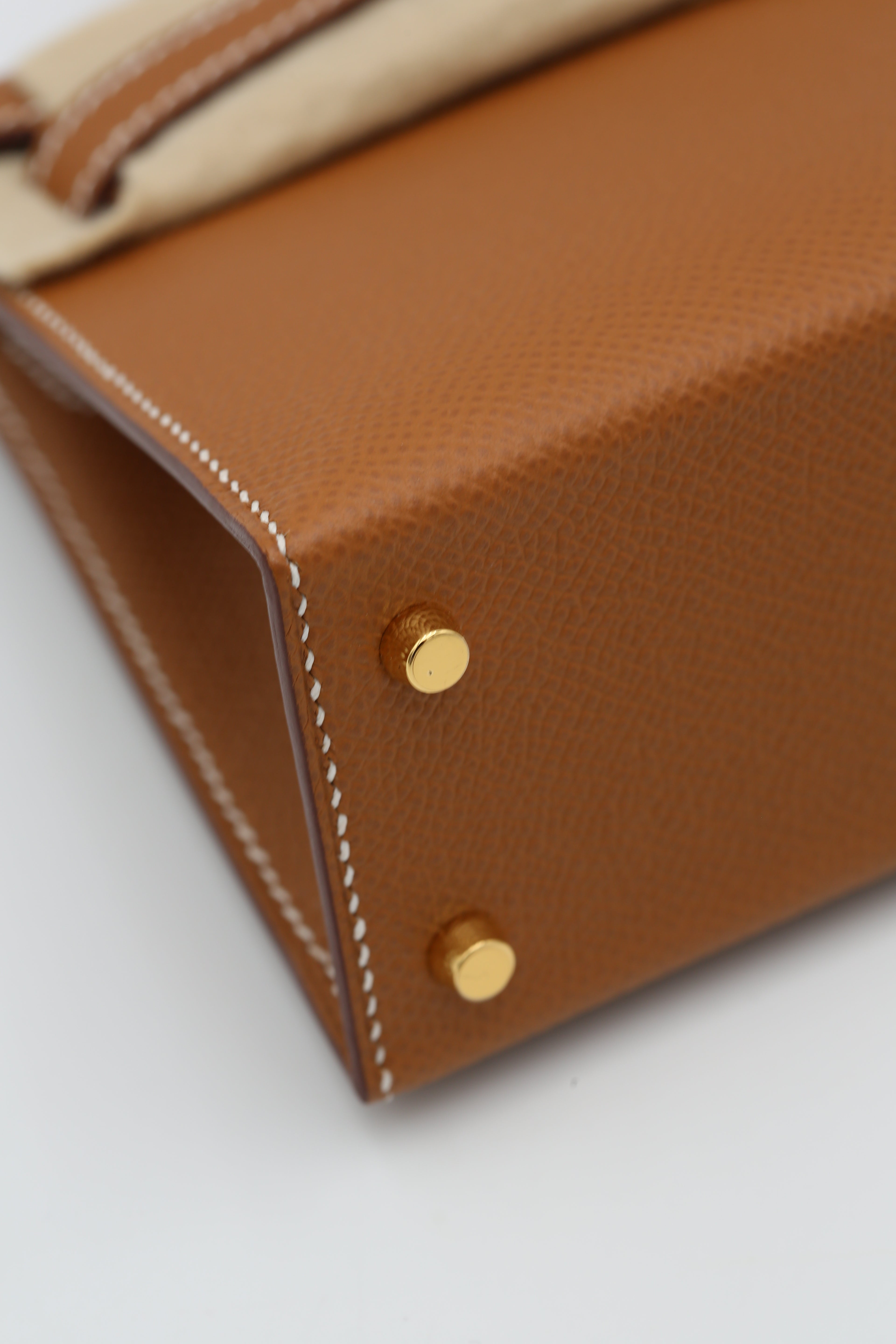 HERMÈS MINI KELLY II GOLD EPSOM SELLIER GOLD HARDWARE G STAMP