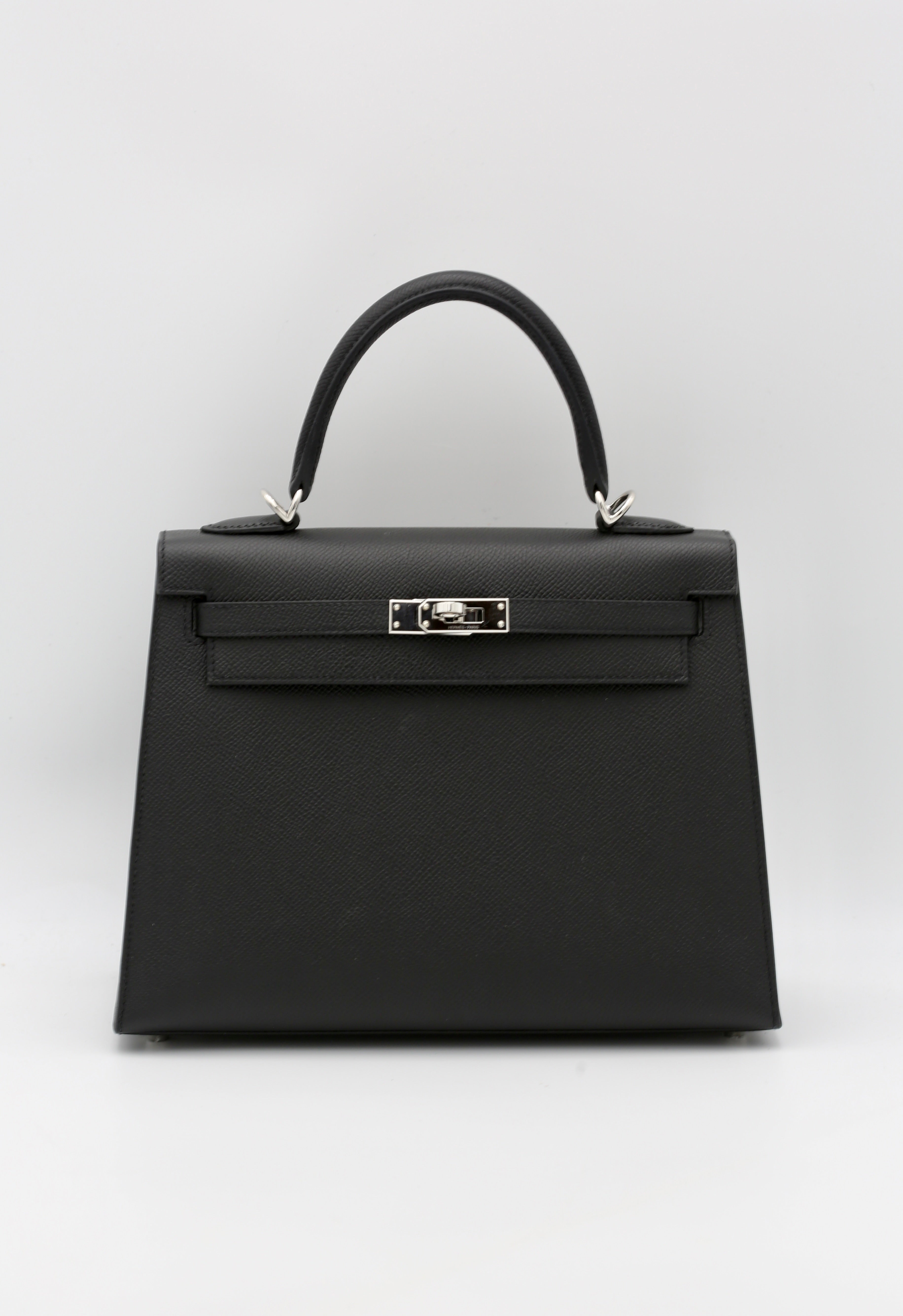 HERMÈS KELLY25 BLACK EPSOM SELLIER SILVER HARDWARE G STAMP
