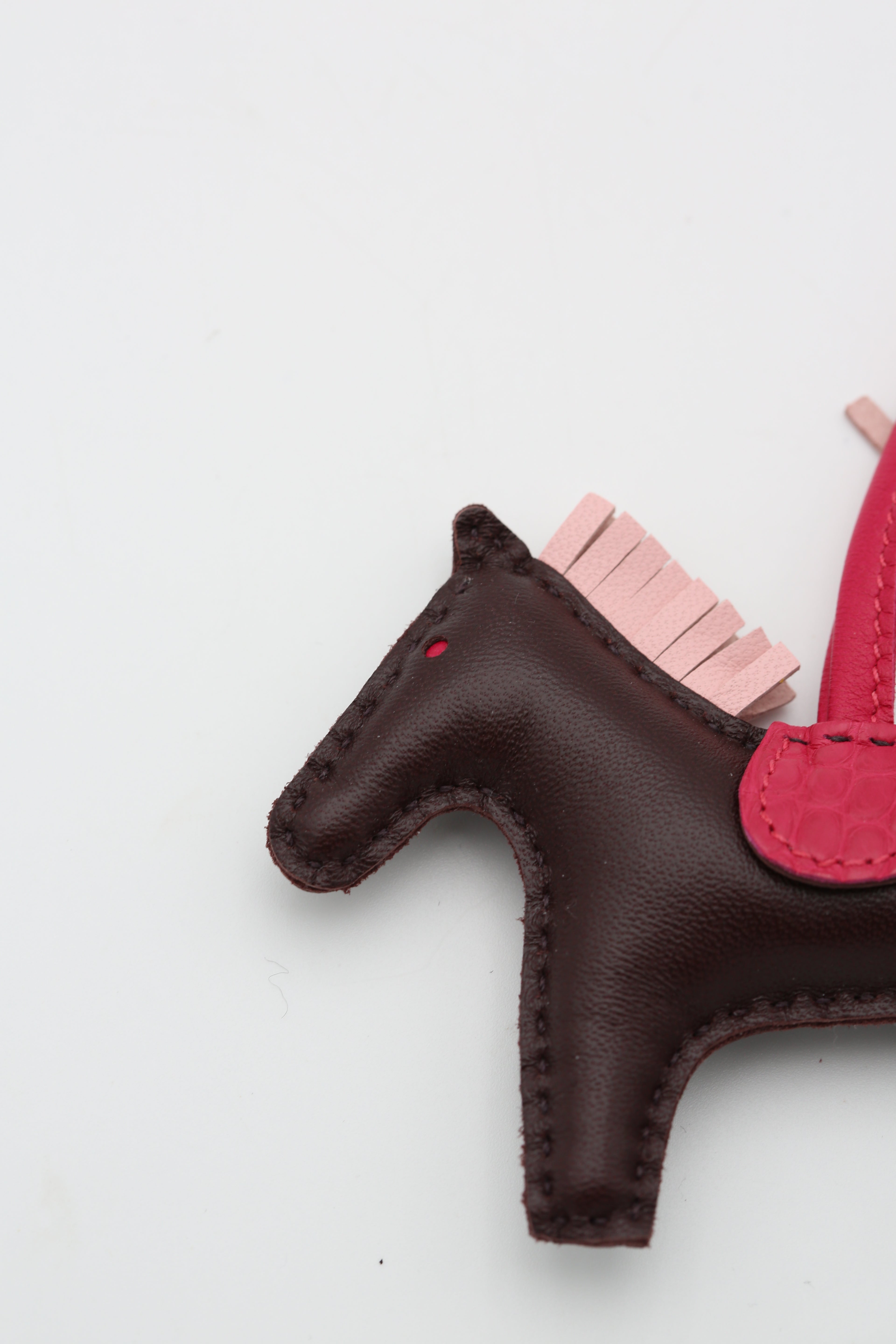 HERMÈS RODEO PM CHARM BROWN/ROSE