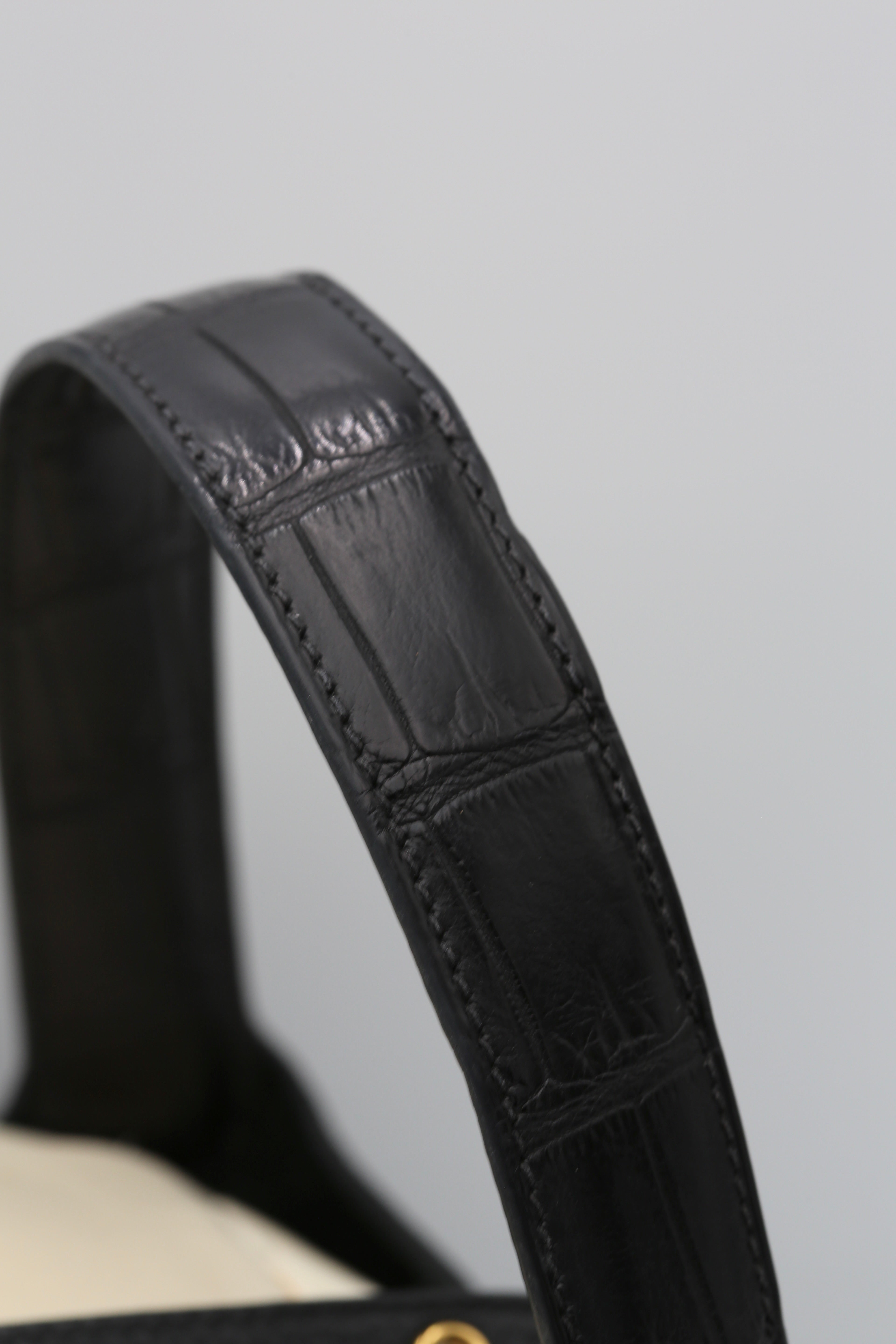 HERMÈS PICOTIN22 NOIR TOUCH GOLD HARDWARE Z STAMP