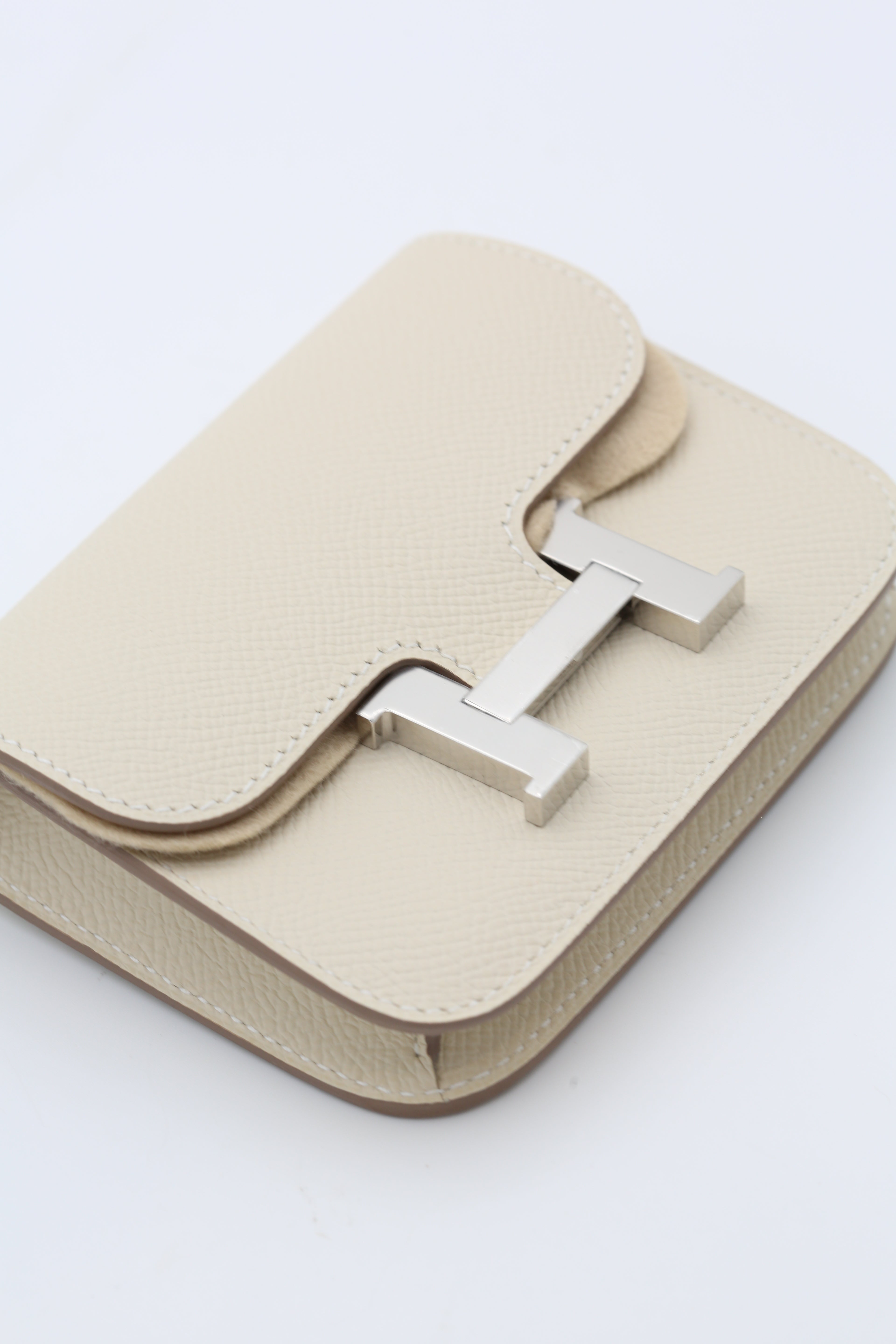 HERMÈS CONSTANCE SLIM WALLET CRAIE SILVER HARDWARE G STAMP