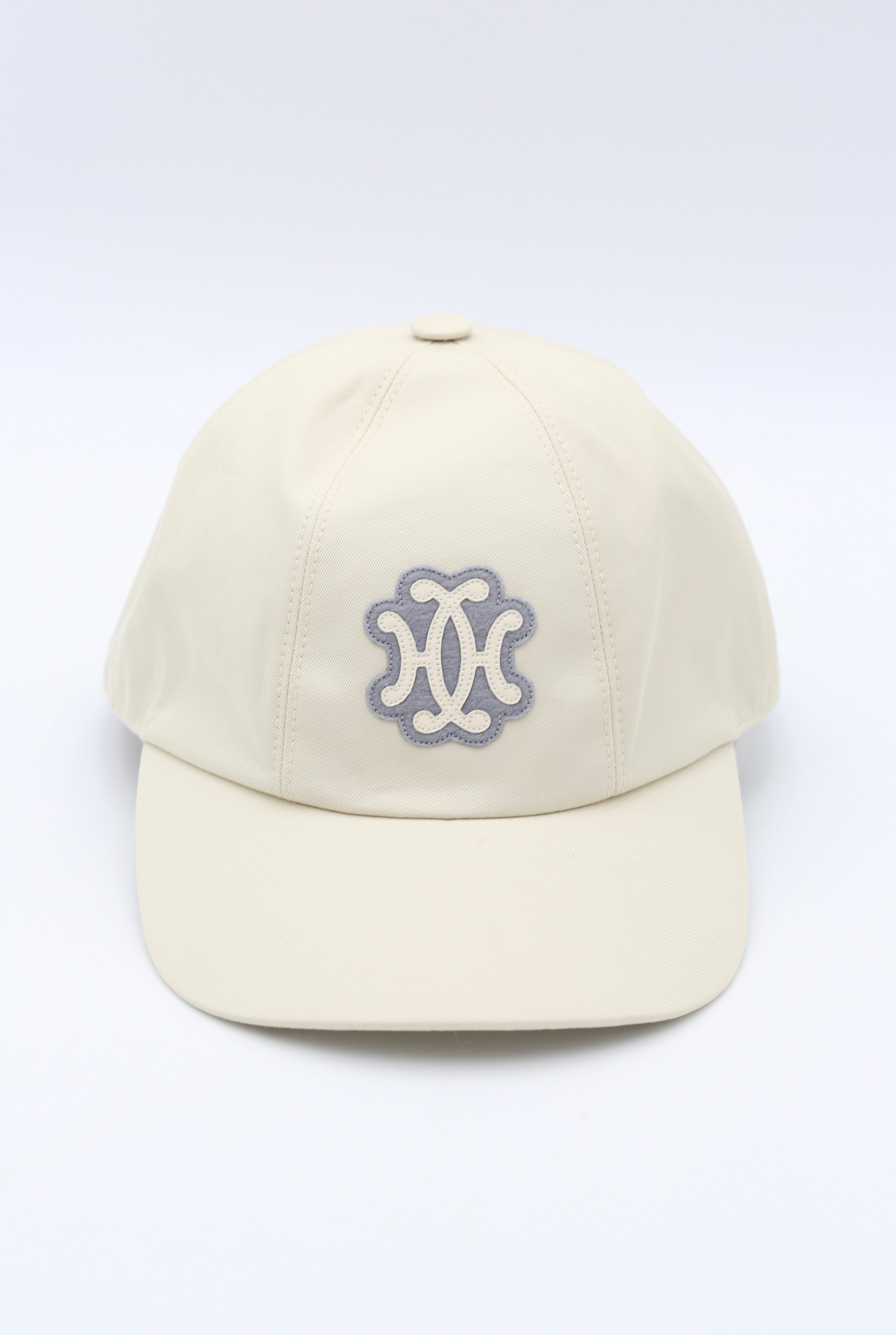 HERMÈS BASEBALL CAP BEIGE
