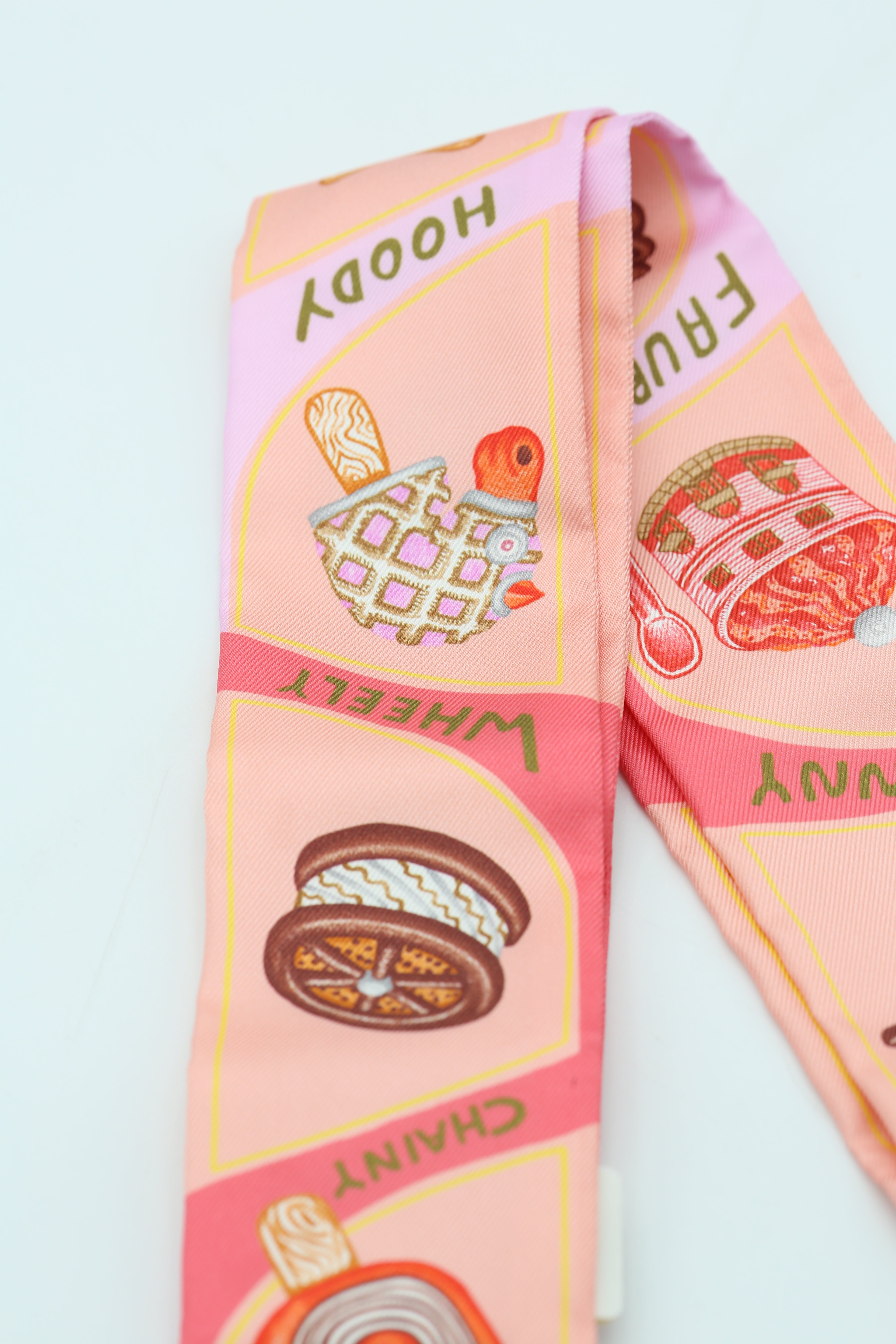 HERMÈS TWILLY FUNNY ICE CREAM SN/ROSE POUDRE/CORAIL