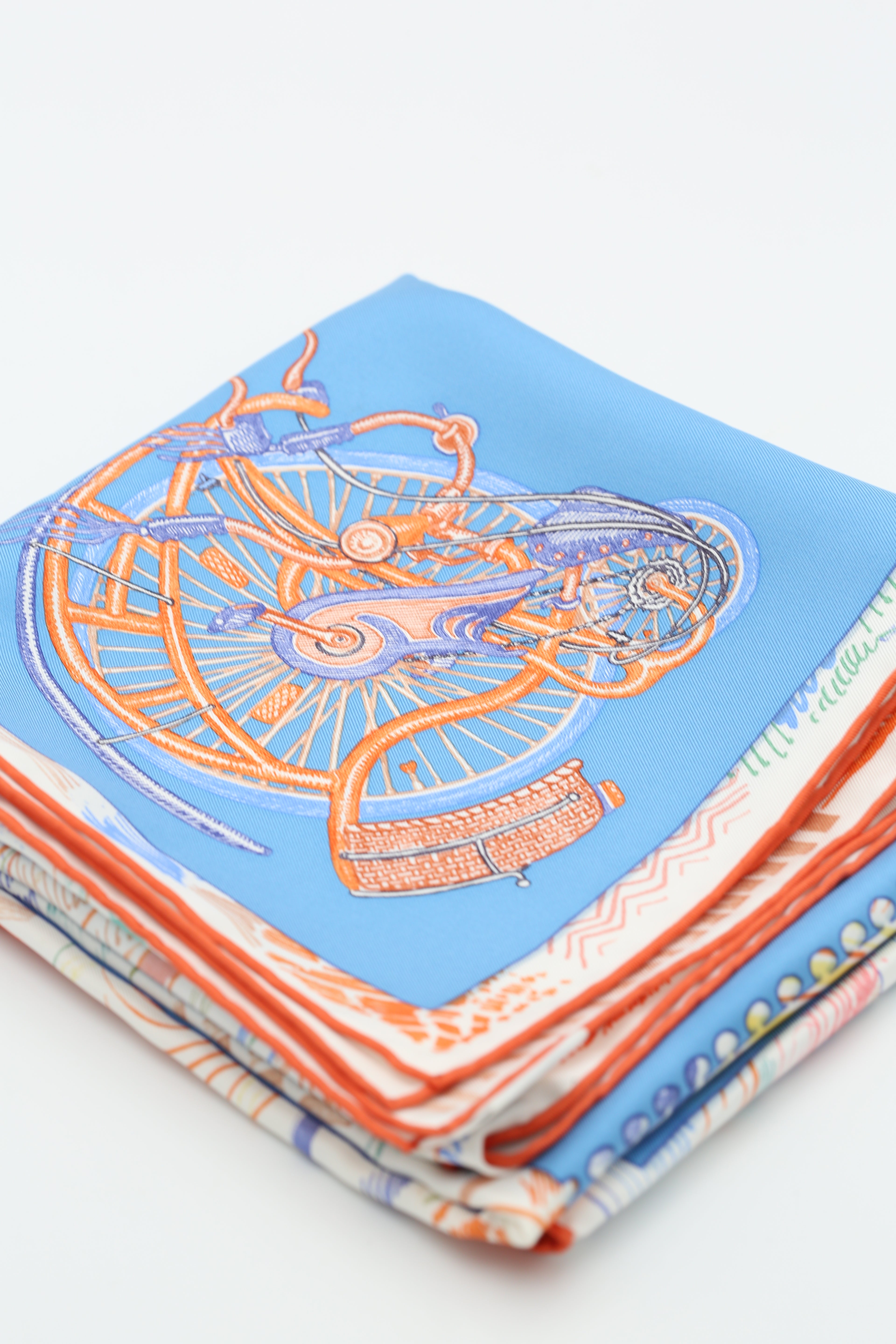 HERMÈS SCARF 90X90 SILK CHEVALOSCOPE BD/BLEU/ORANGE/MULTICOLOR