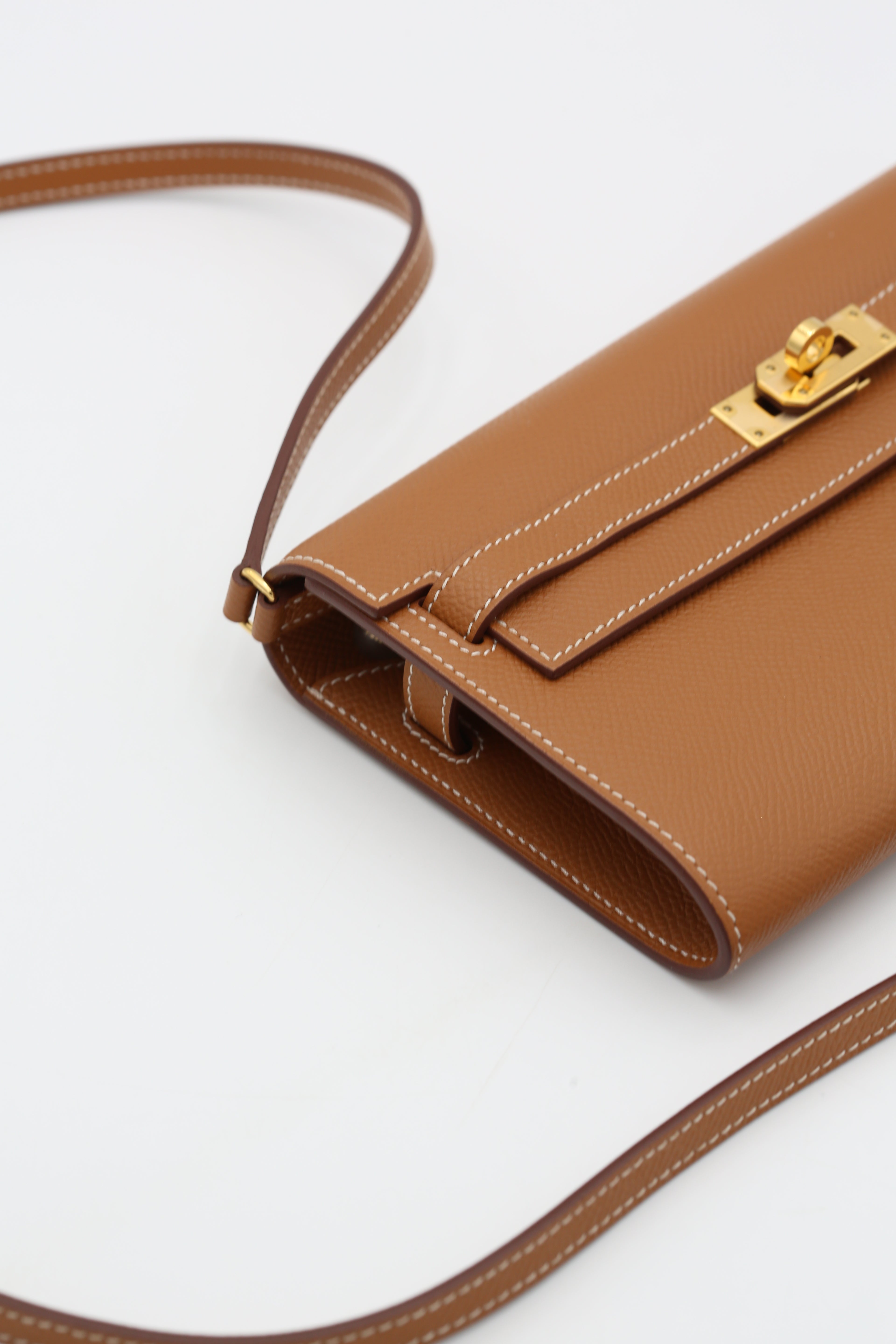 HERMÈS KELLY TO GO GOLD EPSOM GOLD HARDWARE Z STAMP