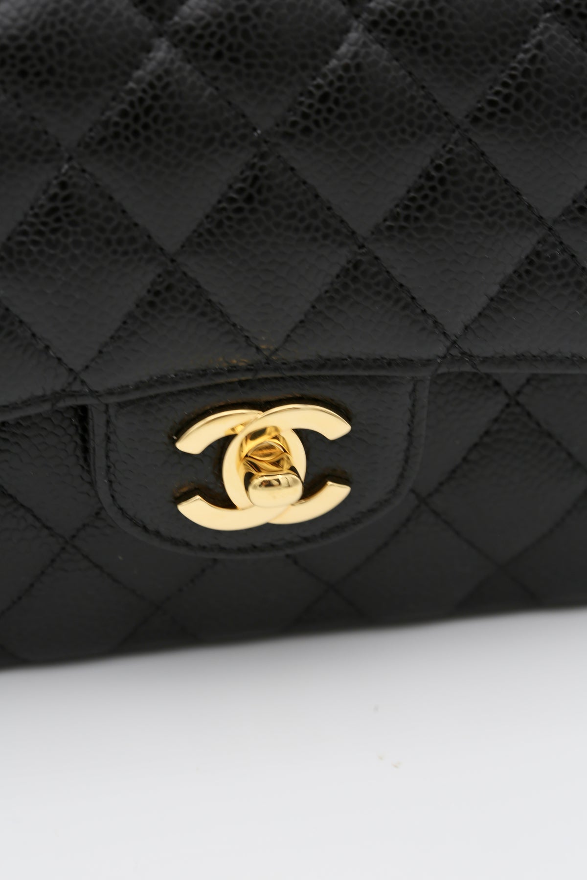 CHANEL QUILTED DOUBLE FLAP BAG BLACK GOLD HARDWARE